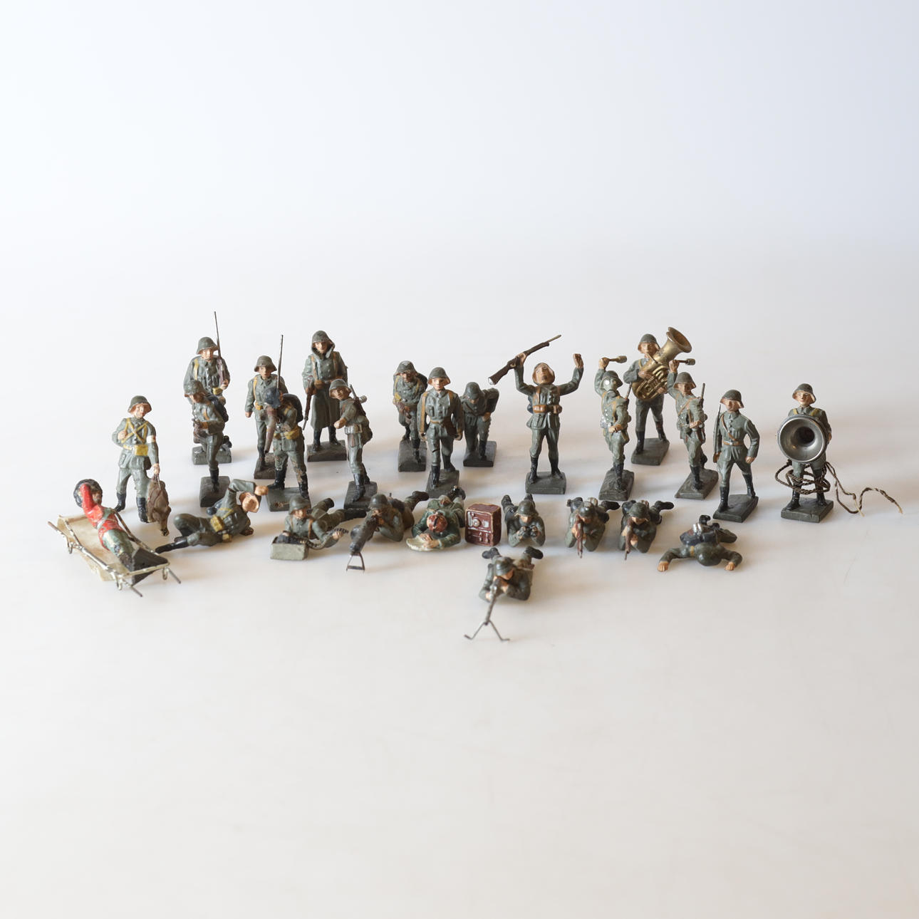 TOY SOLDIERS, 25 pcs, Elastolin, Lineol, Germany.