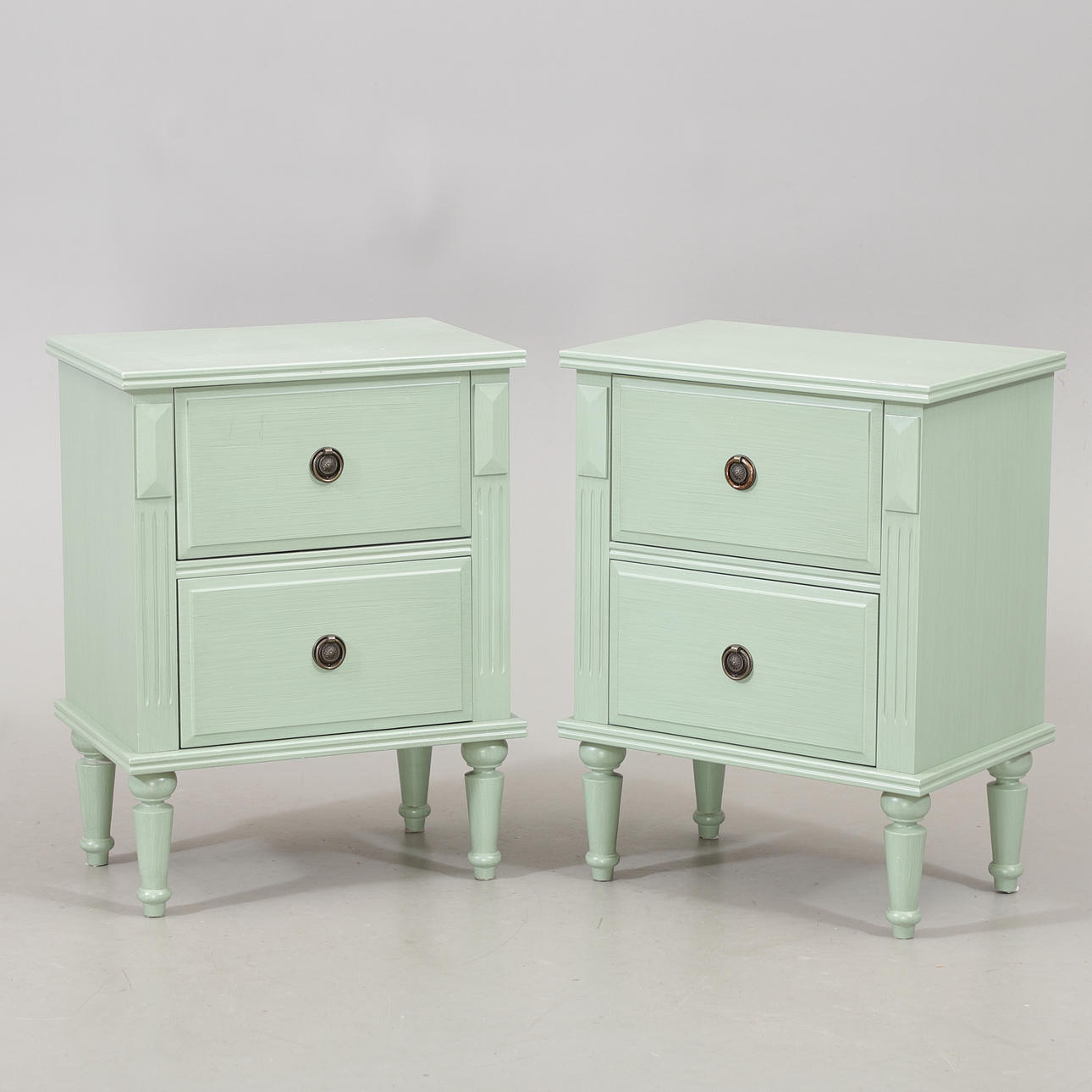A pair of “Mårbackaserien” Gustavian style bedside tables, Gåvans Fabriker AB, Solberga, 1900/2000s.
