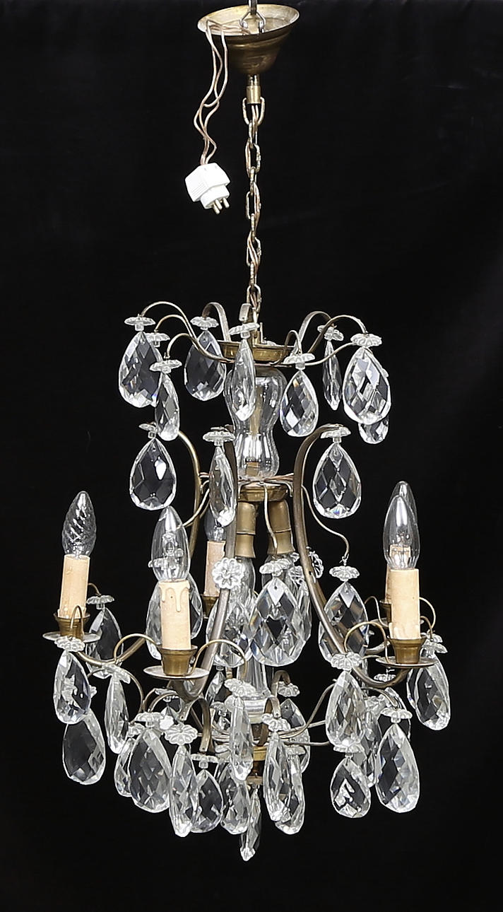 TAKLAMPA, Rokokostil, 1900-tal, höjd ca 85 cm.