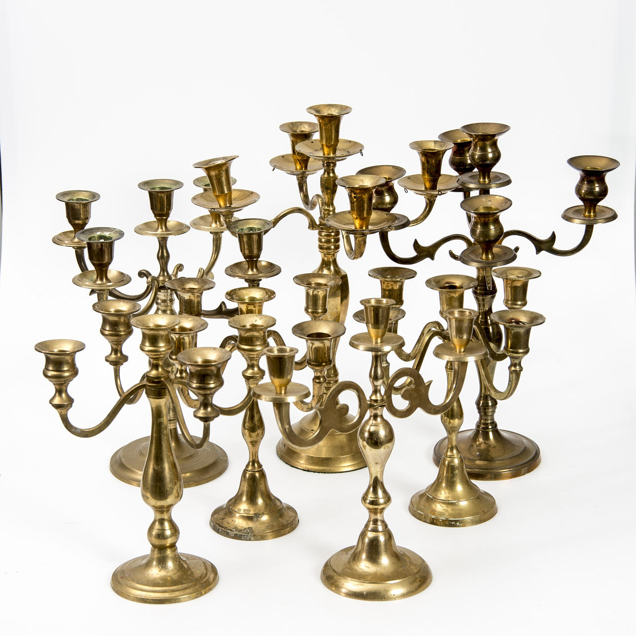 KANDELABRAR, 7 stycken, mässing.