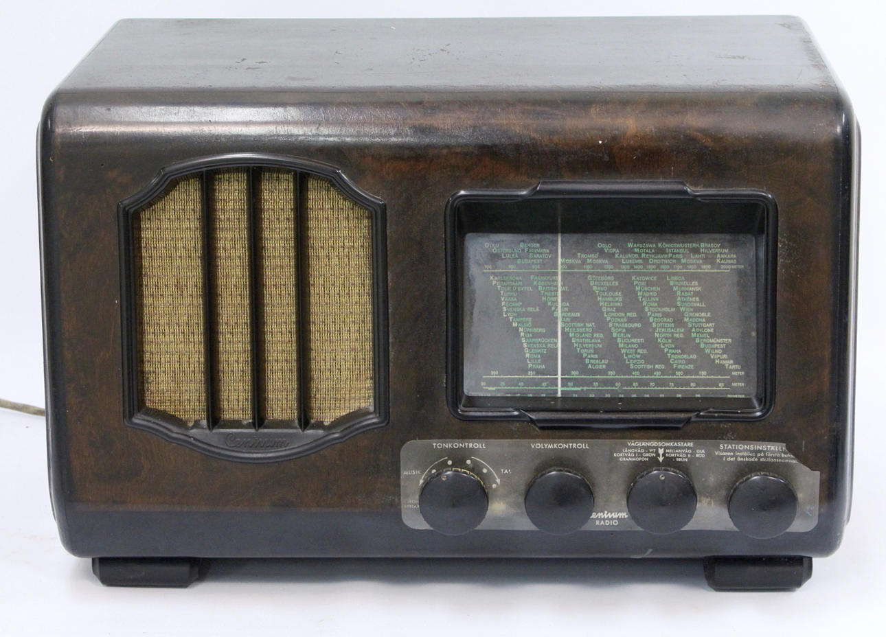 RADIOAPPARATER, skivspelare, 5 delar 1900-talets mitt.