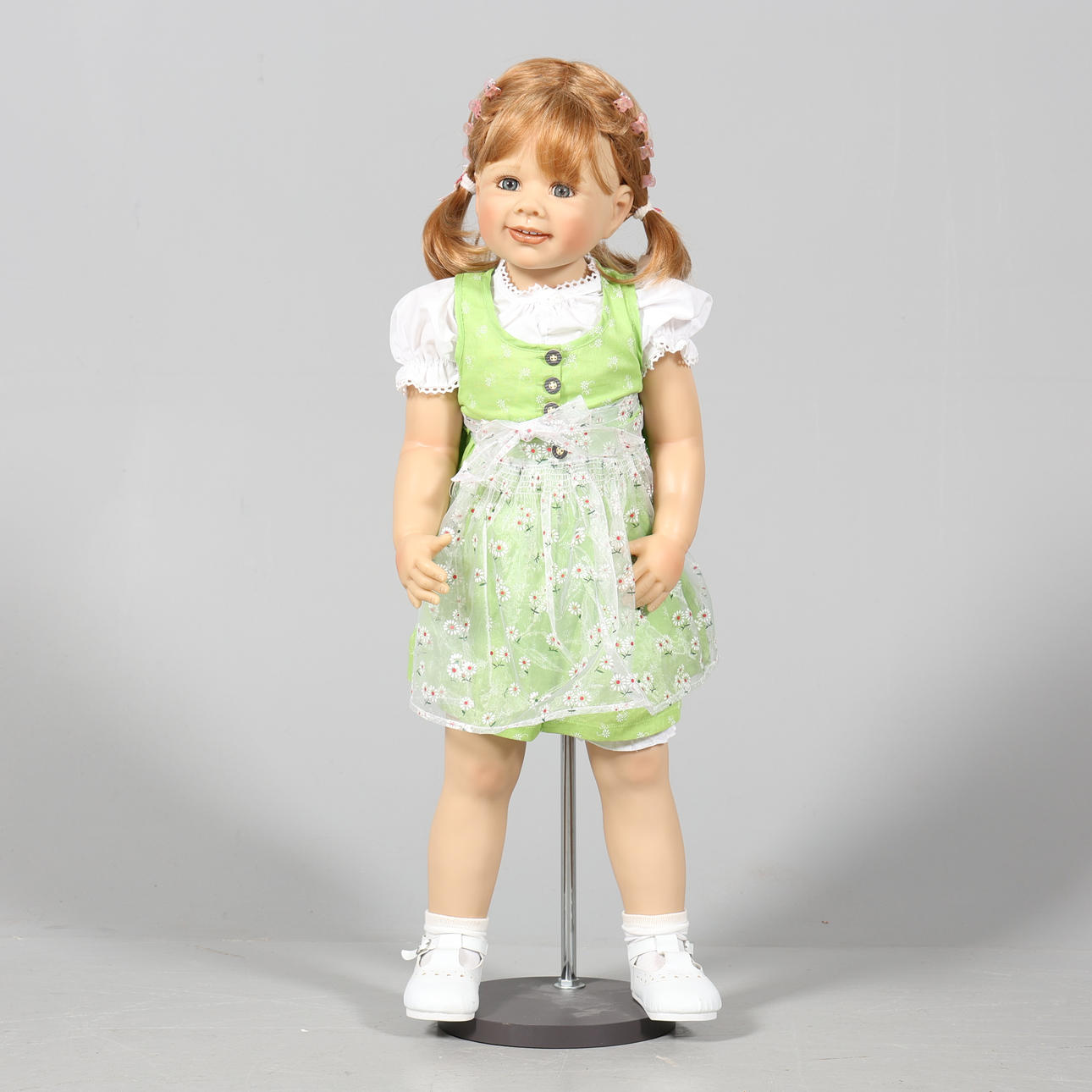 MONIKA LEVENIG. DOLL, “Matilda,” Master Piece Gallery. Toys