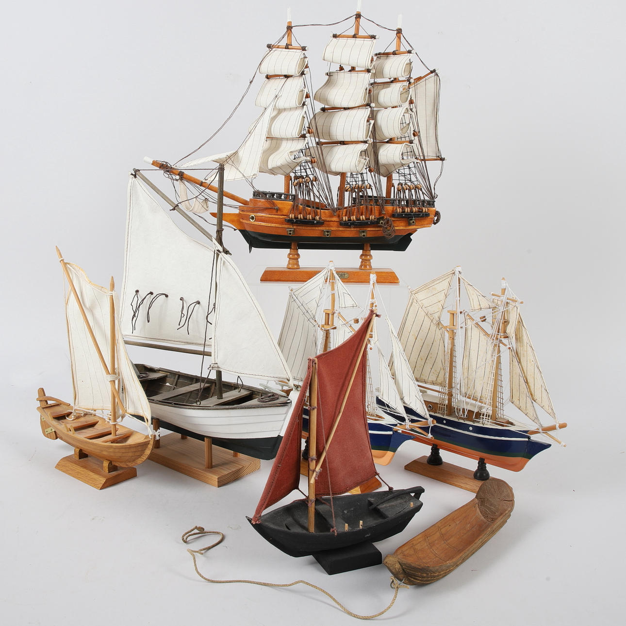 MODELLBOOTE, 7 Stück, einschließlich Blekingeeka.