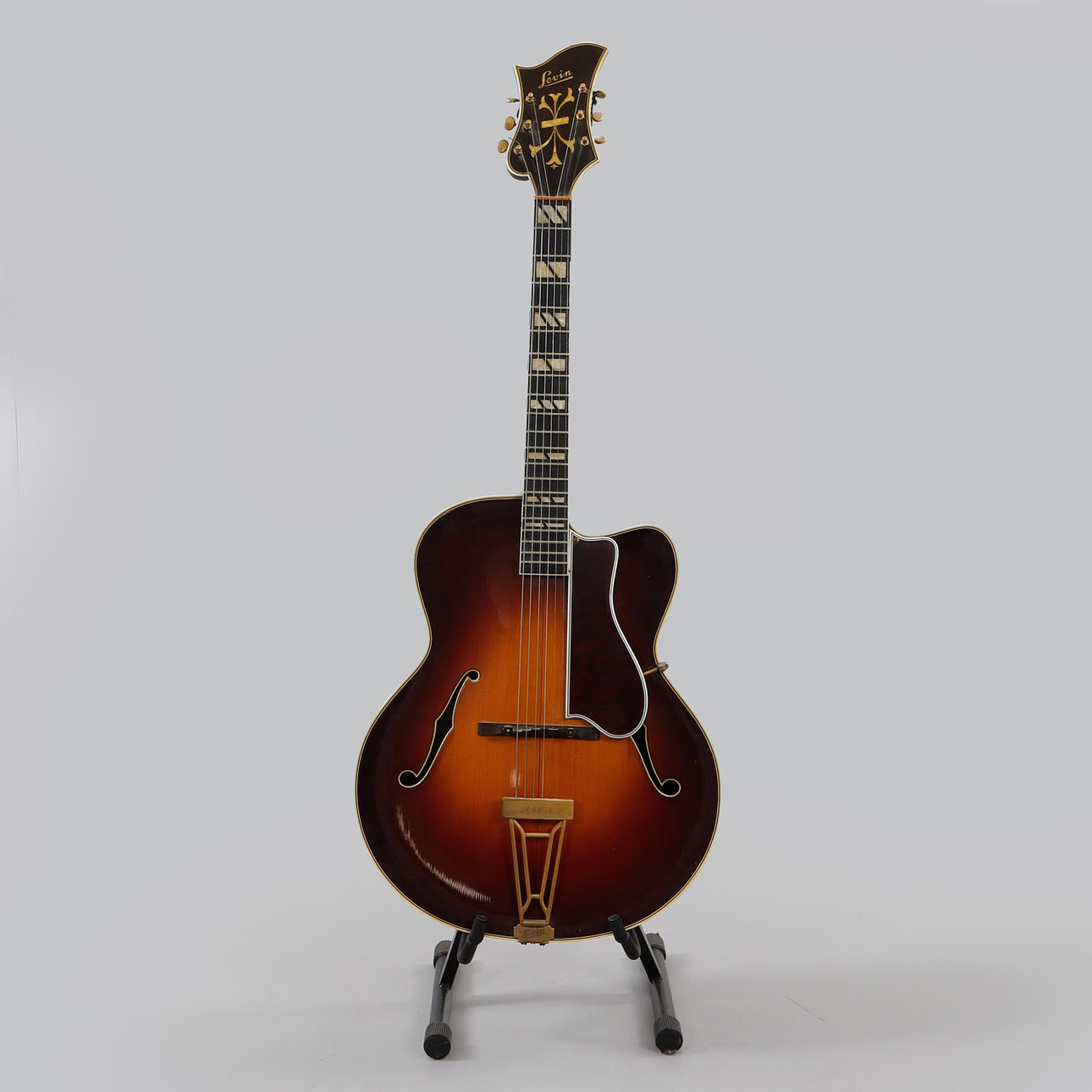 GITARR, Levin, Solist, 1948.