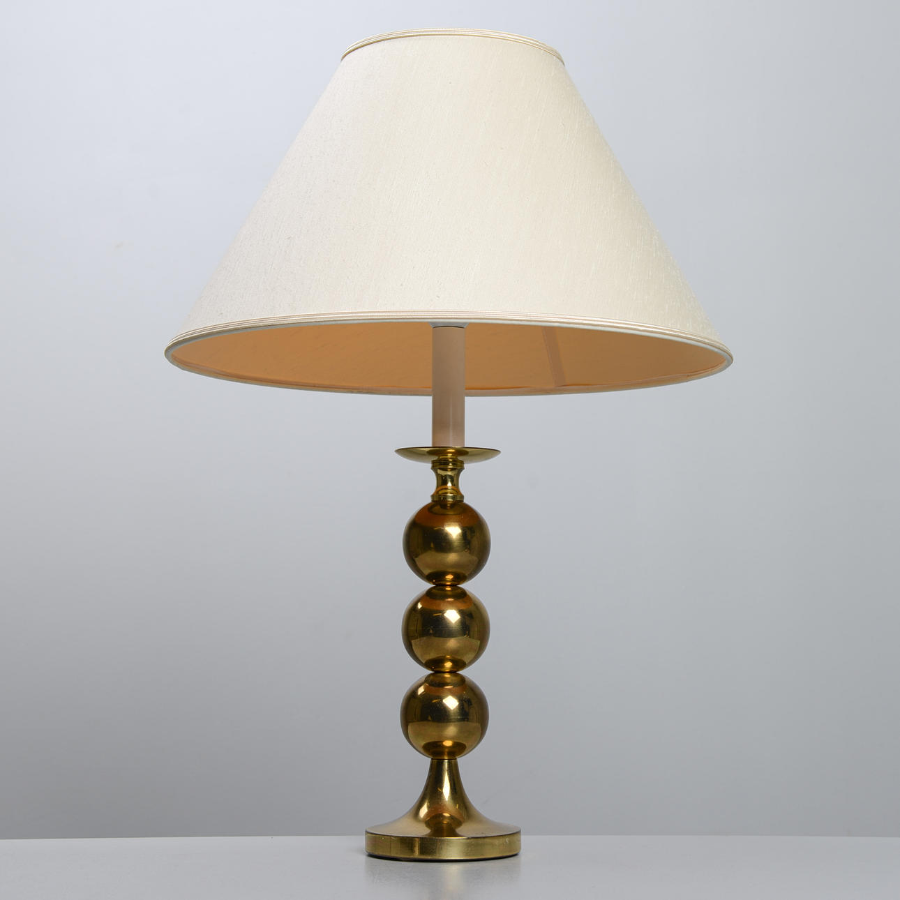 A table lamp, Aneta, second part of the 20th century.