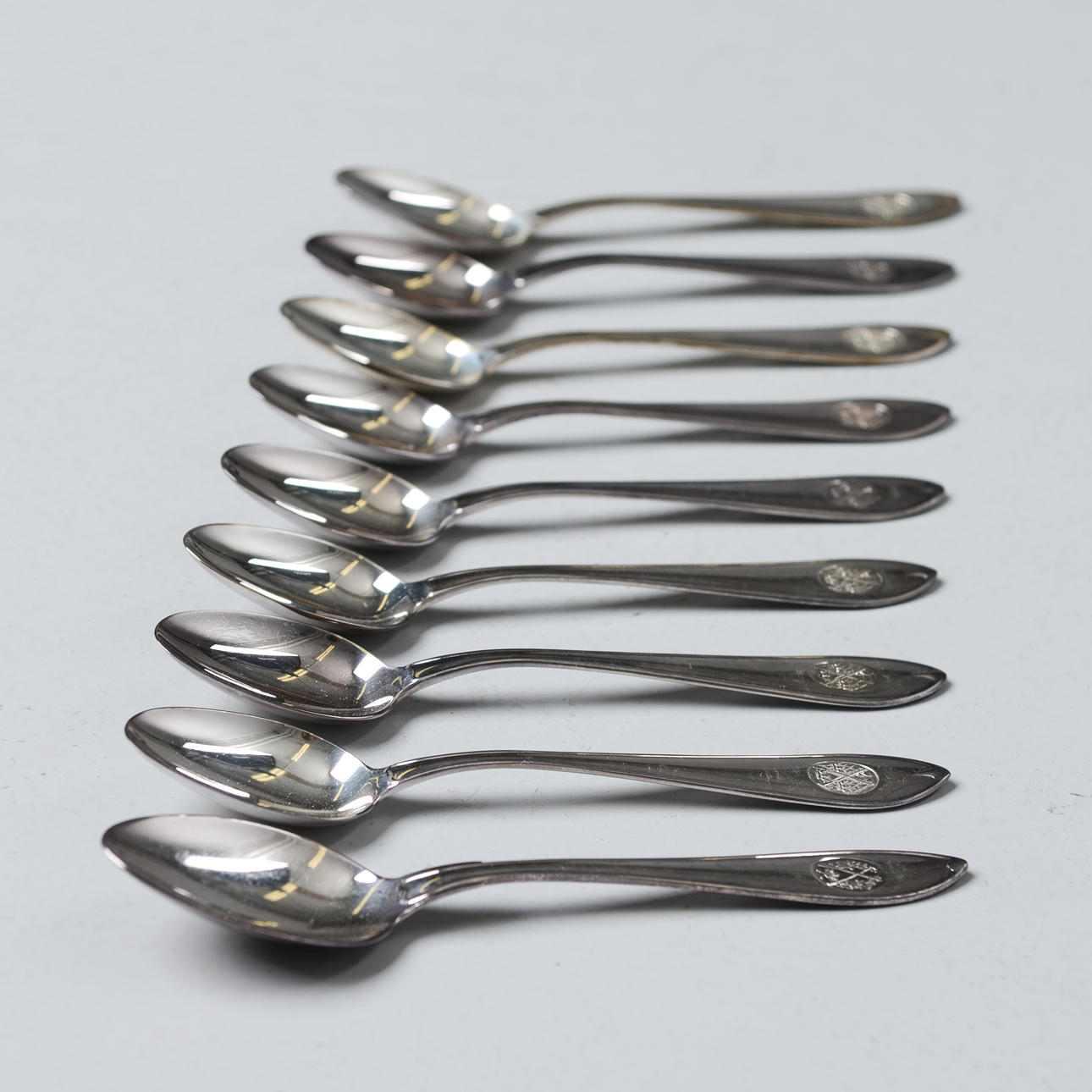 TESKEDAR, 9 st, Markströms Guldsmeds, 1974.