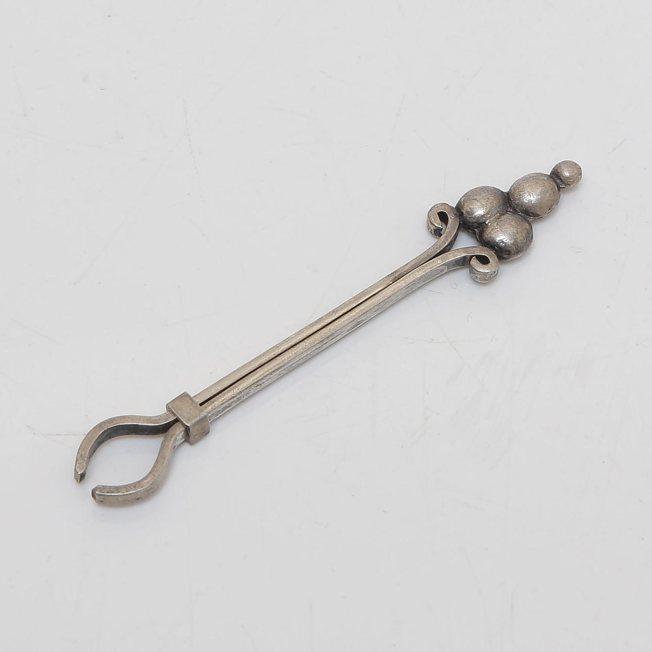 CIGARETTE HOLDER, 830 SILVER, IMPORT STAMP.