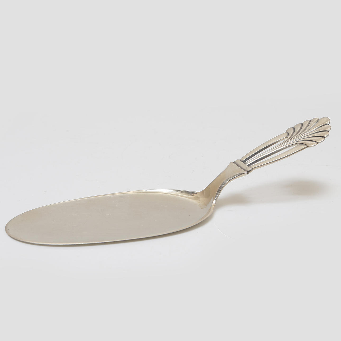 DAVID ANDERSÉN, A SILVER SANDWICH SHOVEL, DENMARK (1935).