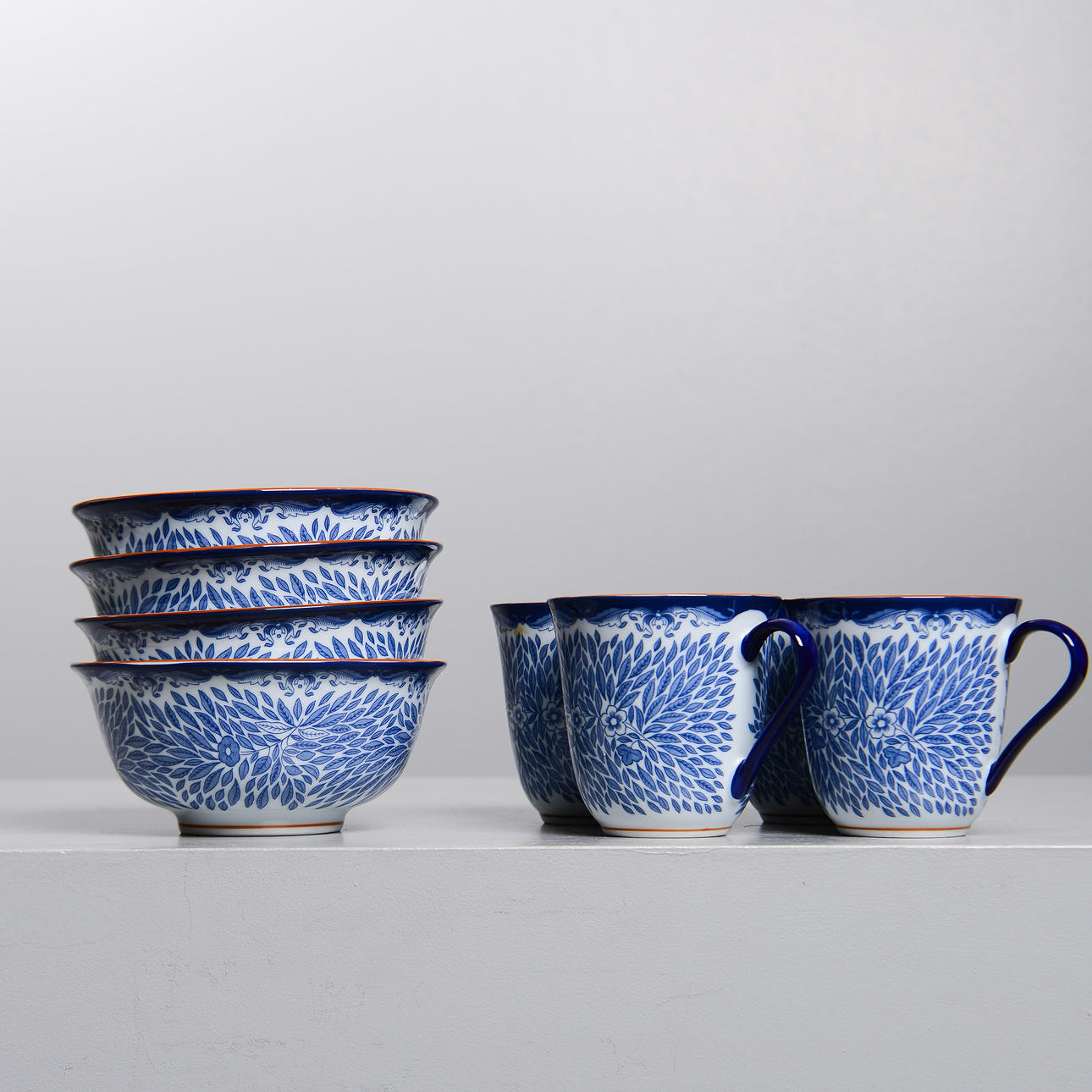 TABLEWARE SET for 4 persons, “Ostindia Floris”, Rörstrand.