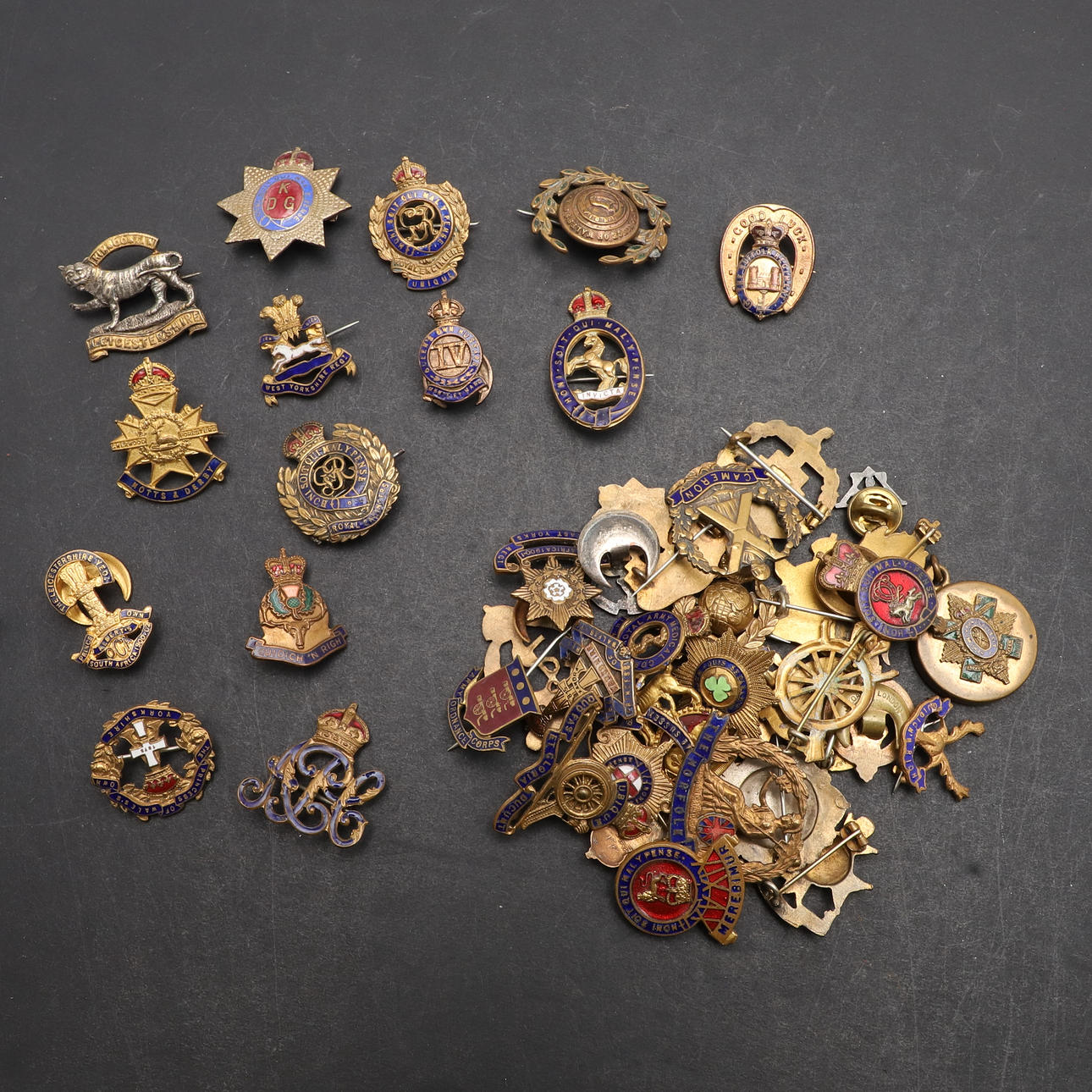 A COLLECTION OF REGIMENTAL SWEETHEART AND OTHER ENAMEL BADGES. Coins ...