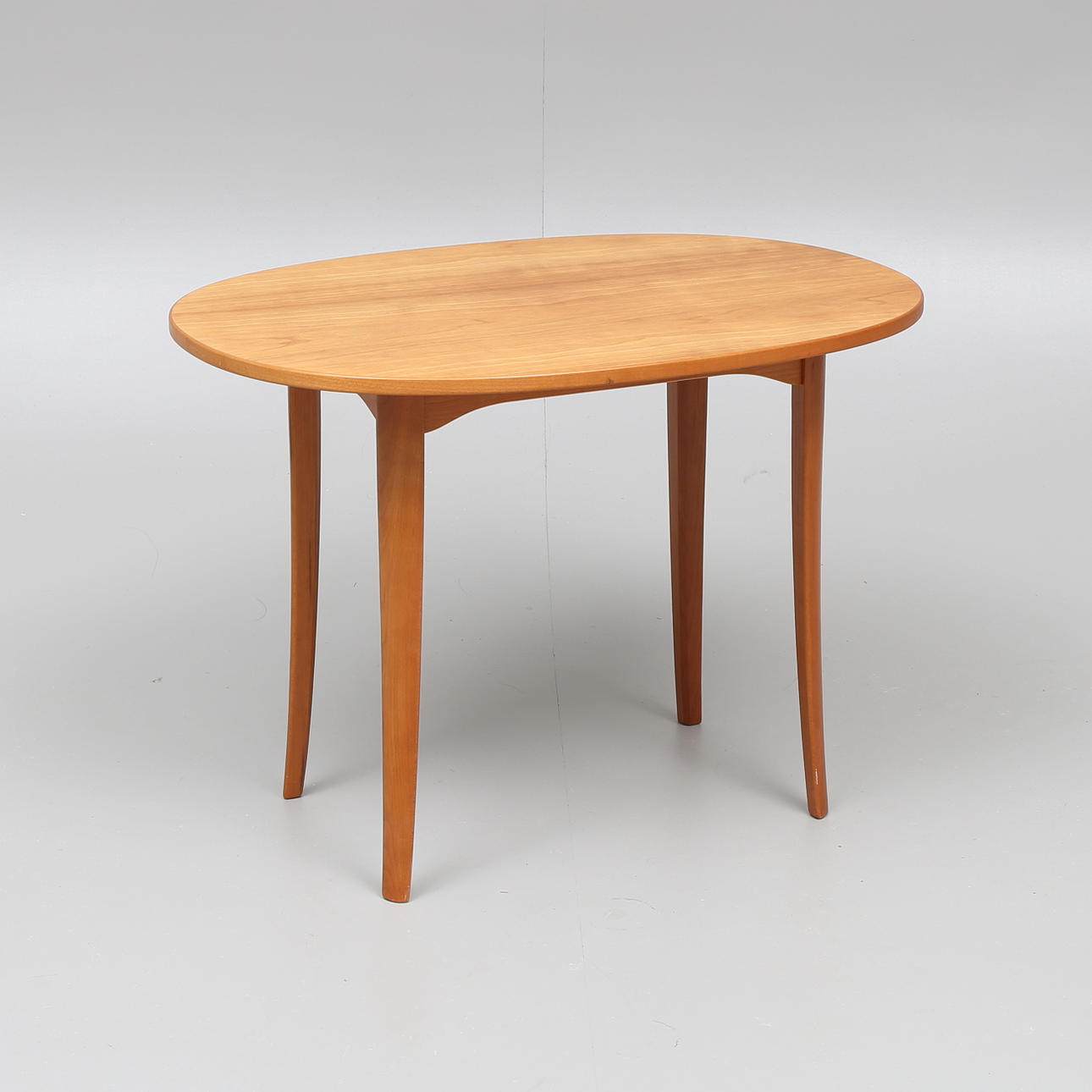 LAMPBORD, "Ovalen", Carl Malmsten, Åfors Möbelfabriks AB.