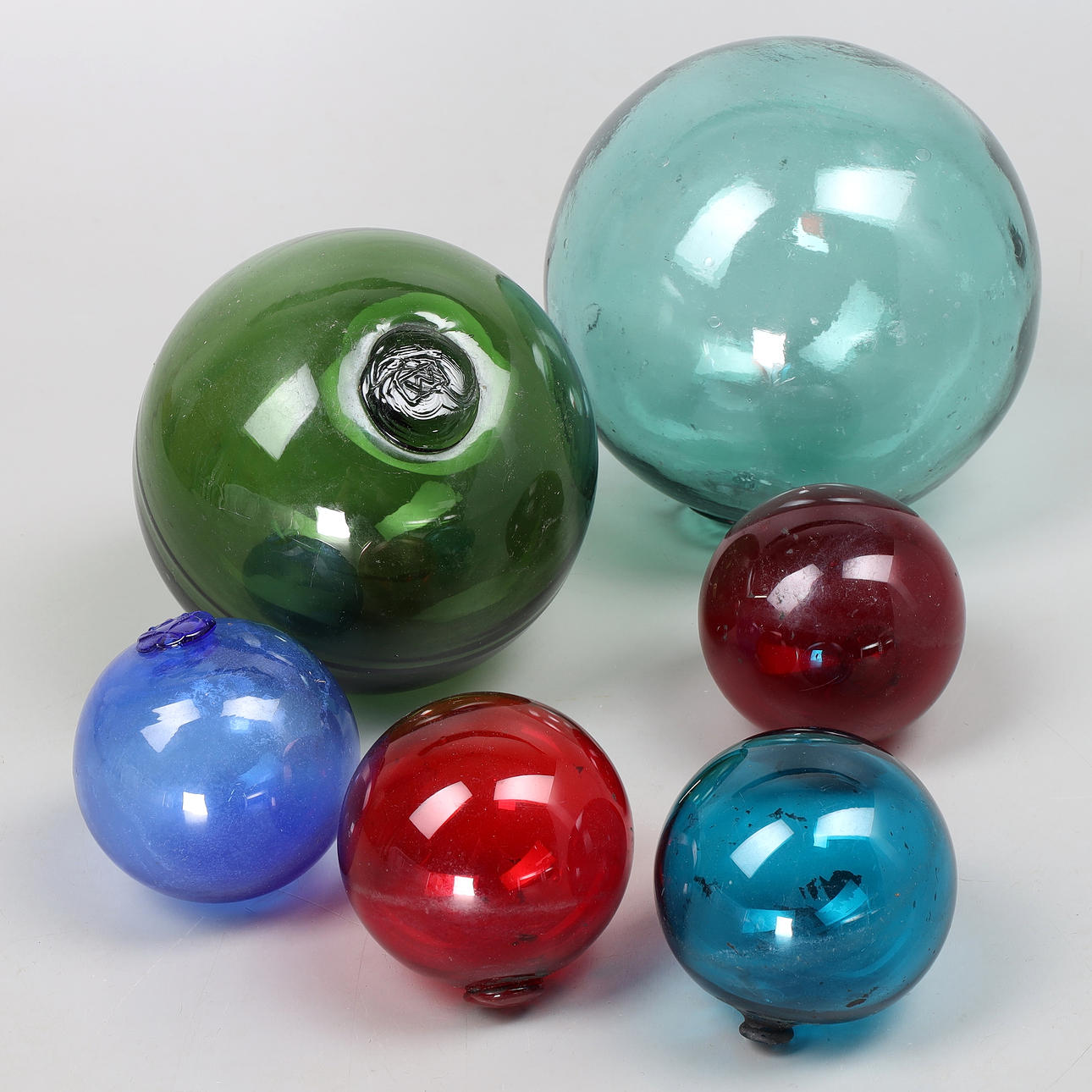 GLASS FLOATS, 6 pcs.