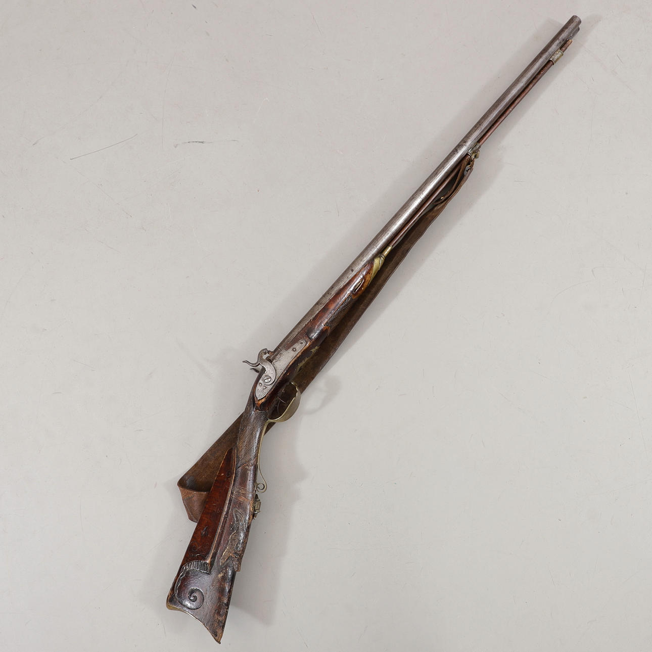 Ein doppelläufiges Gewehr, 1800/20. Jahrhundert.