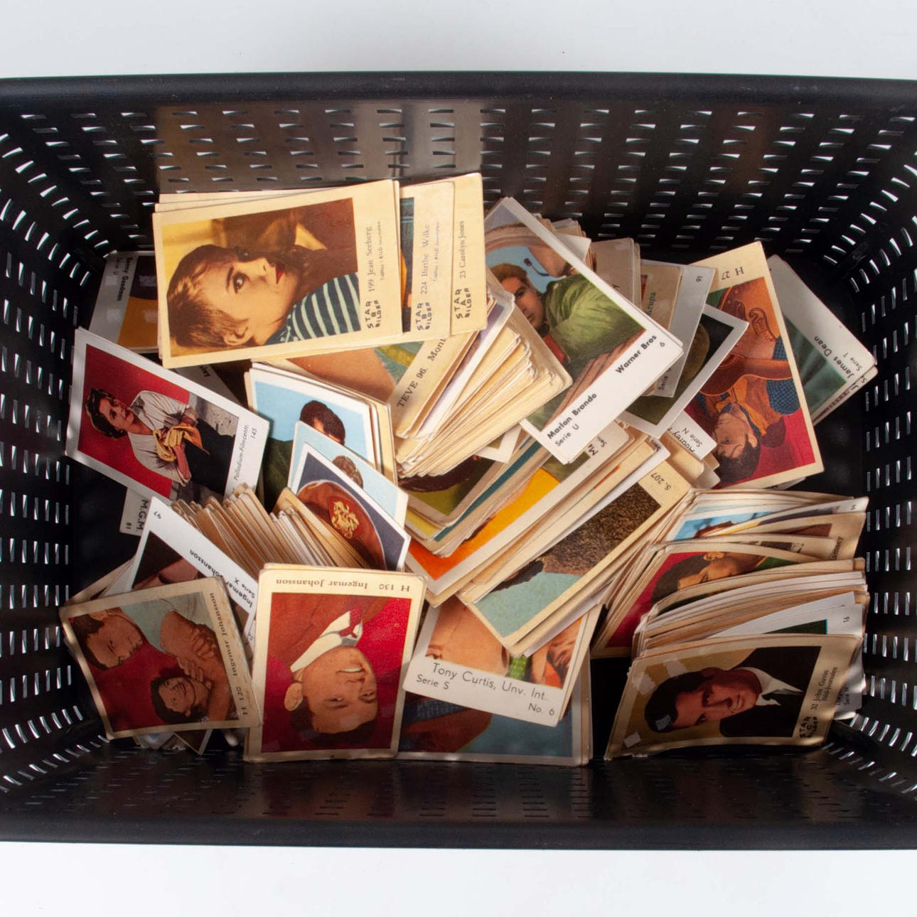 FIMSTJÄRNOR/FILMISAR DRYGT 400 ST.