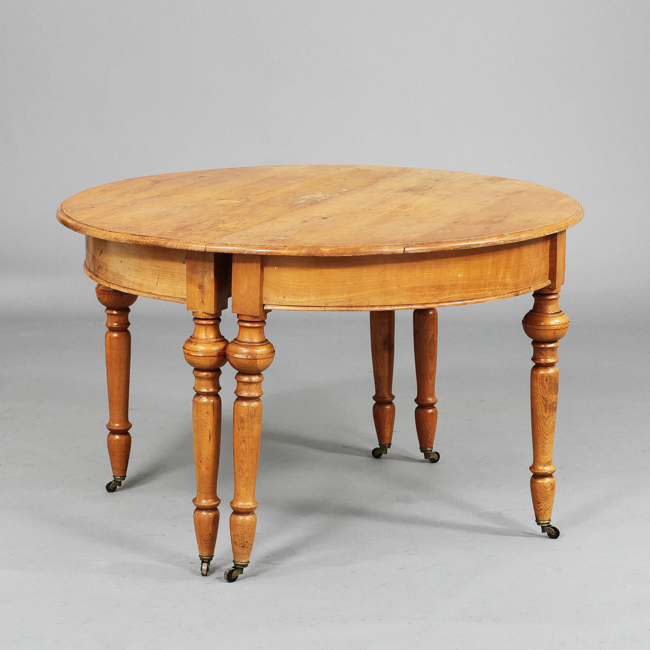 MÅNBORD, 18/1900-tal.