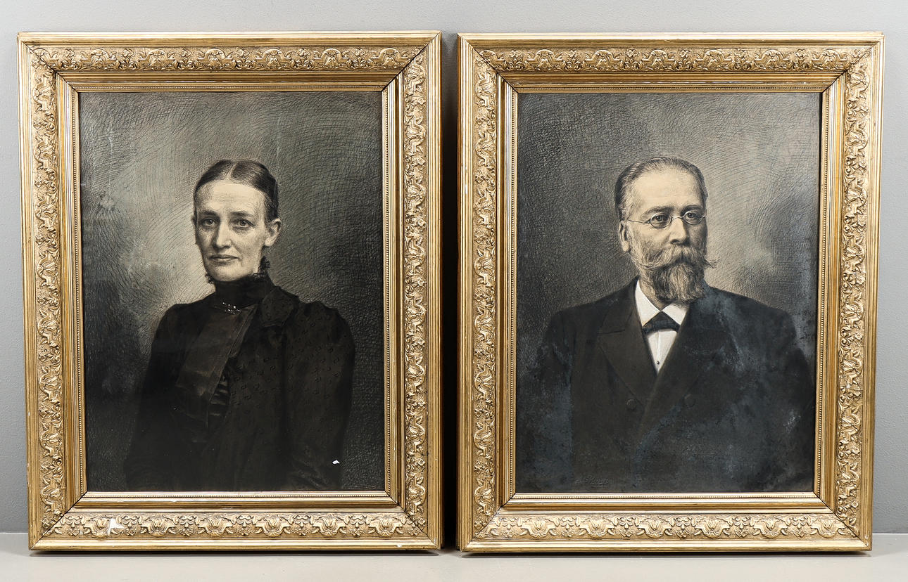 ADELE  SÖDERBERG. Couple portraits mixed media, signed.