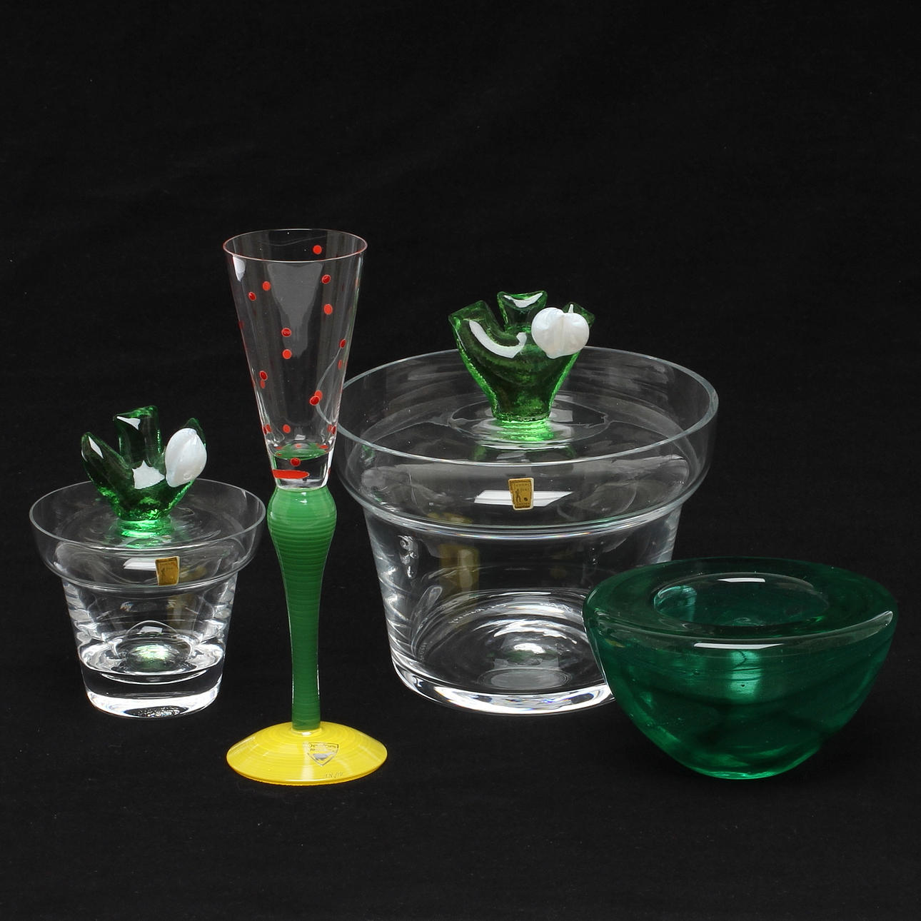 PARTI GLAS, 4 delar, Christopher Ramsey, Johansfors, Anna Ehrner, Kosta Boda samt Anne Nilsson, Orrefors.