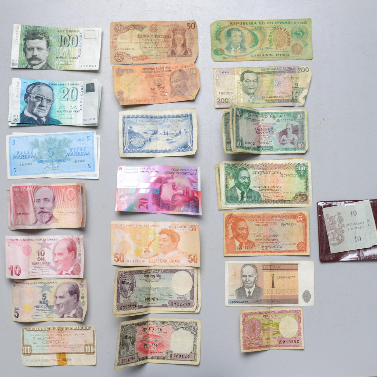 FOREIGN BANKNOTES, including Kenya, Philippines, Finland.