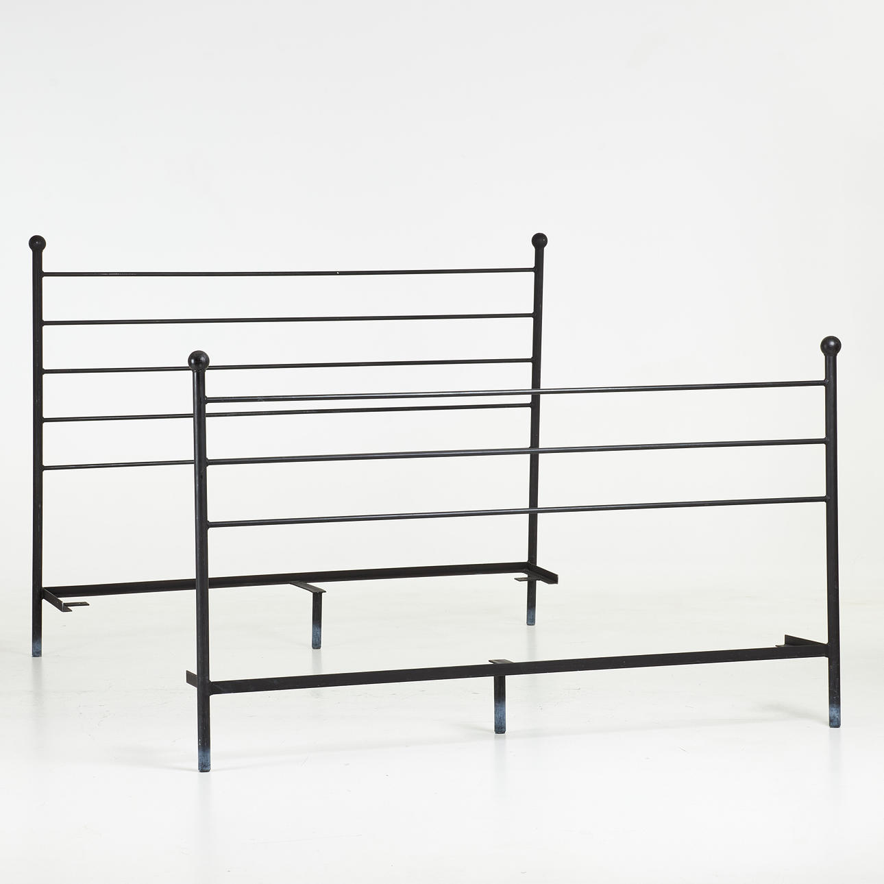 KOPFTEILE, 2 tlr., Eisen, modern.