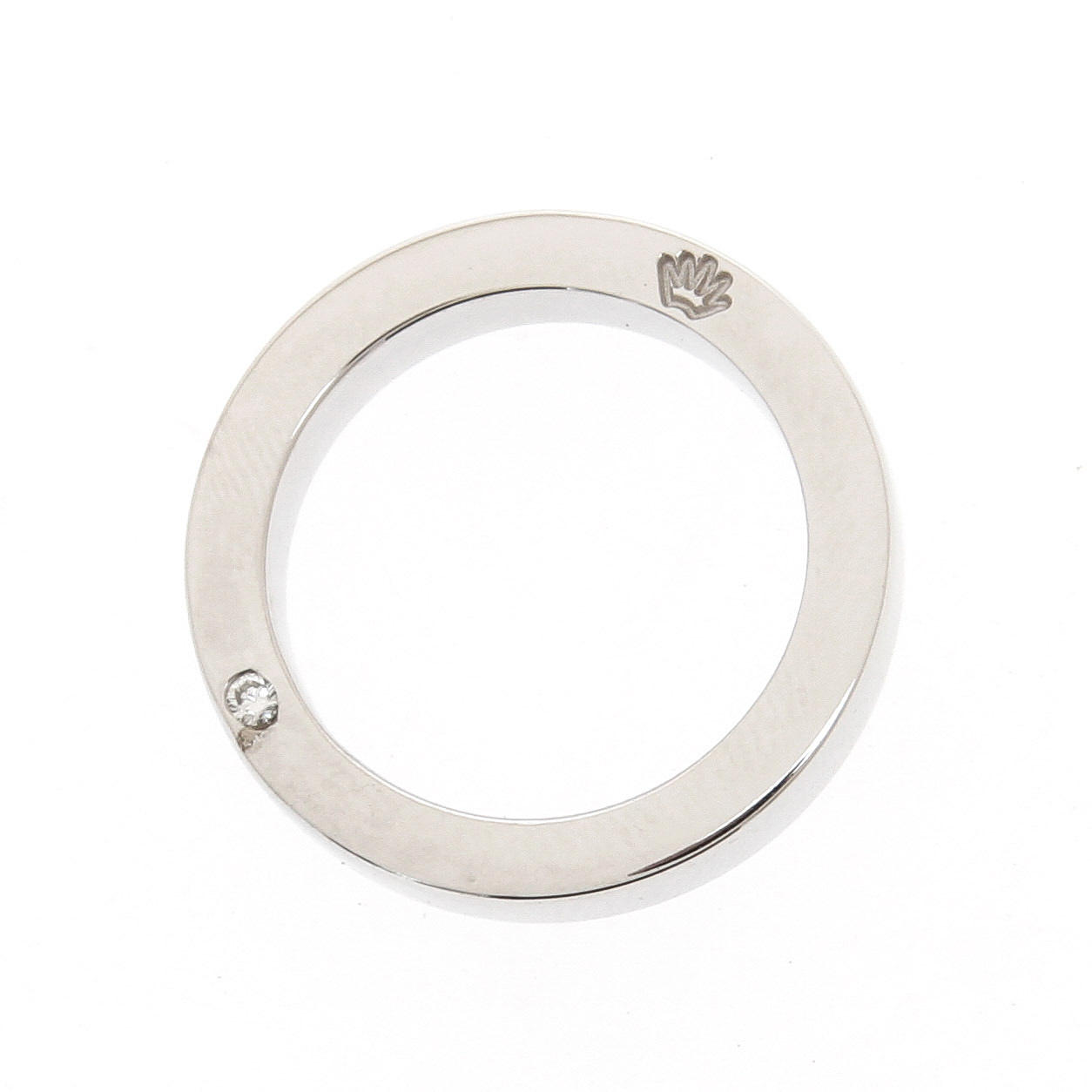 RING, 18K vitguld med diamant, totalt ca 0,025 ct. Vikt 8,3 g.