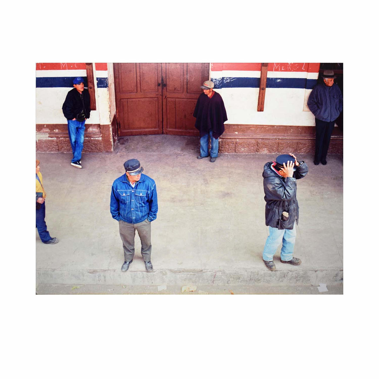 ED REEVE (USA). CUENCA TOGSTATION, ECUADOR, 2000.