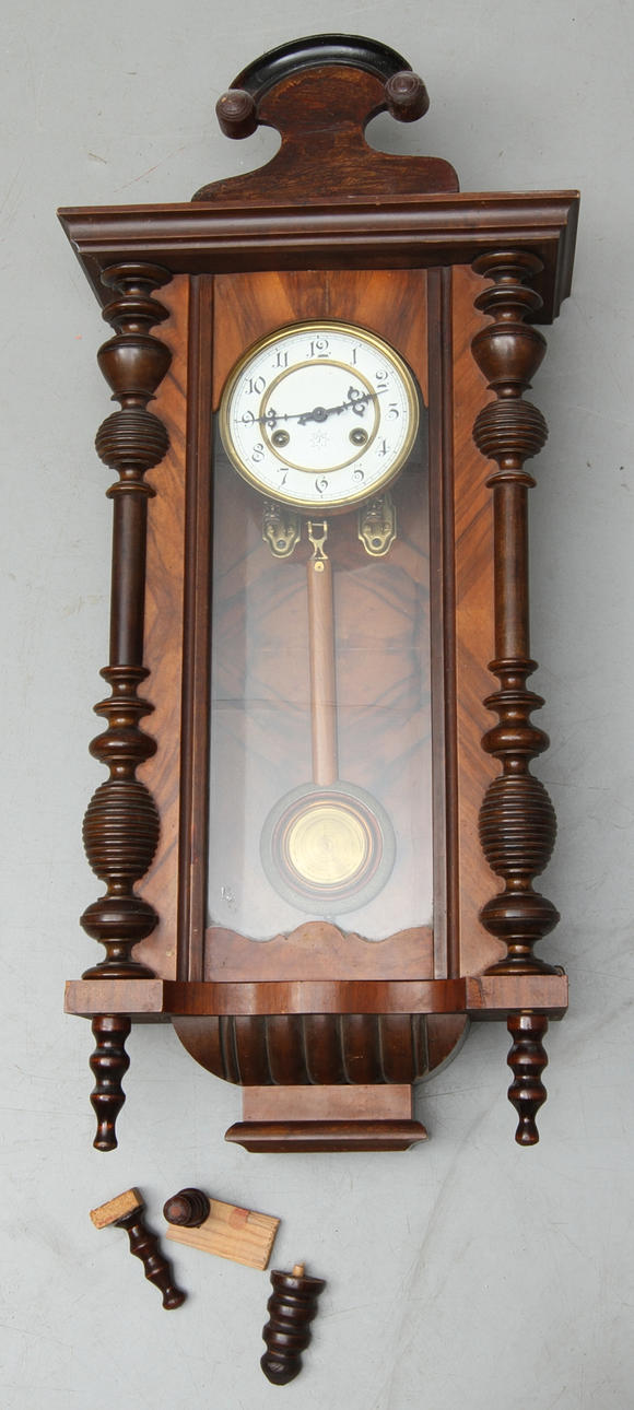 VÄGGUR, Ljunghans, 1900-tal.