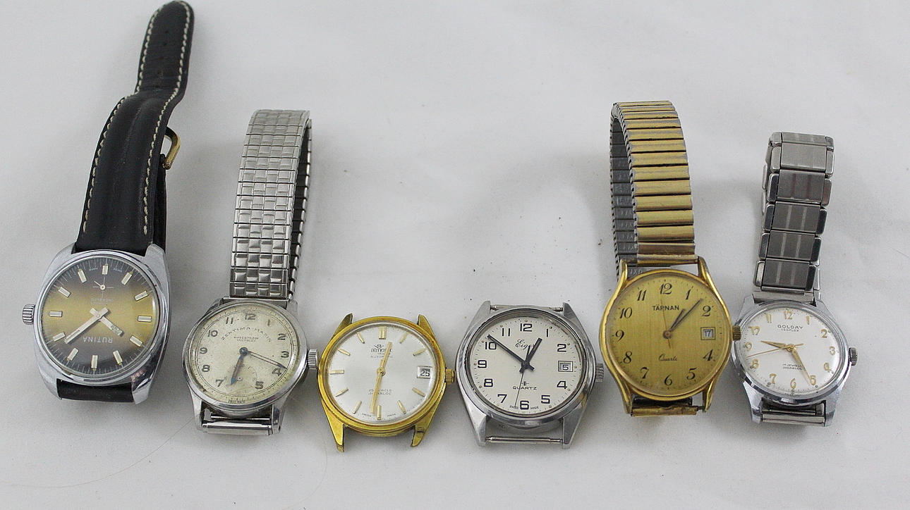 KLOCKOR, 6 st, herr.