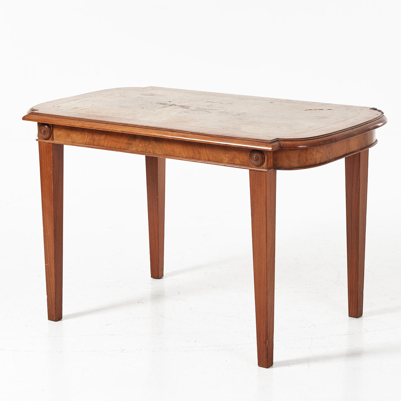 A coffee table, second half of the 20th century, veneered in walnut and walnut root.
