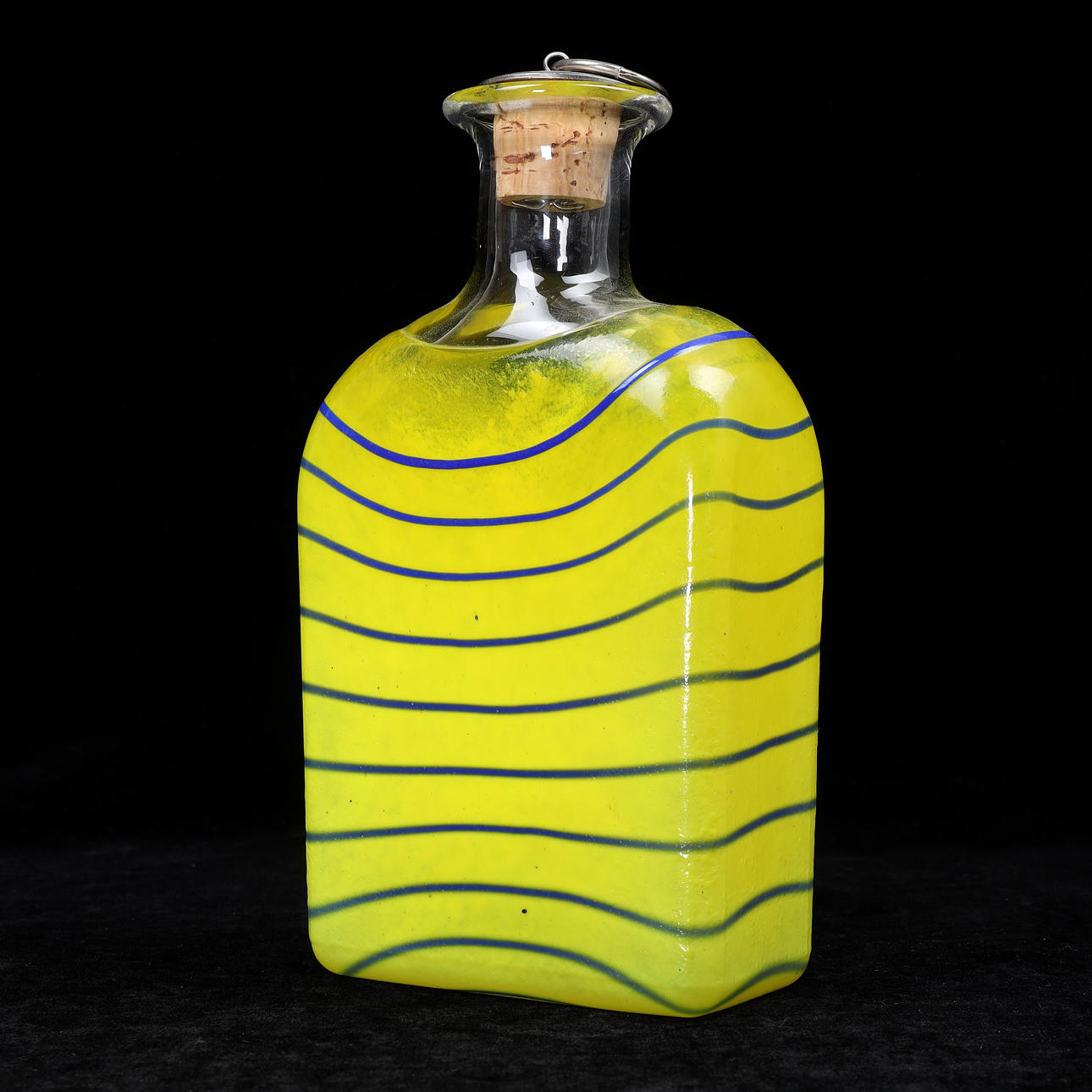 ANNA EHRNER. Bottle, glass, Kosta Boda, signed.