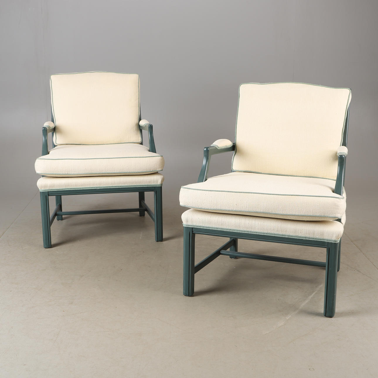 STOLAR, 1 par, "Gripsholmmodell", grönmålade.