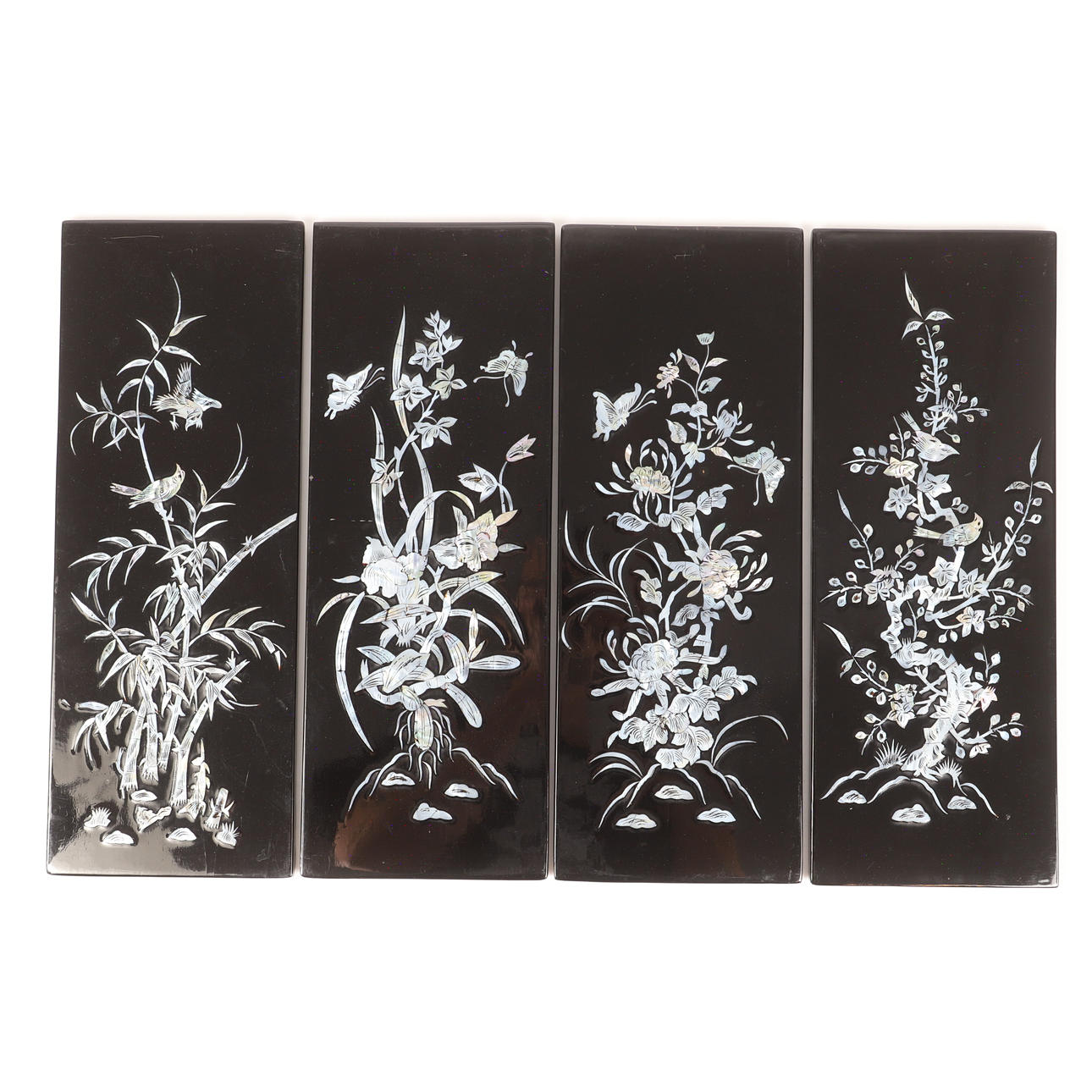 GEMÄLDE, 4 Stück, Lackarbeit mit Perlmutt, Asien.