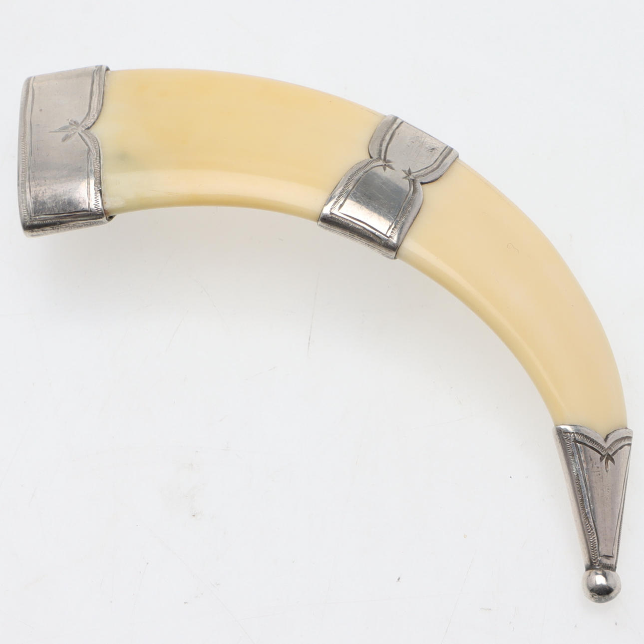 A brooch, silver & boar bait, L Nilsson, Malmö, 1916.