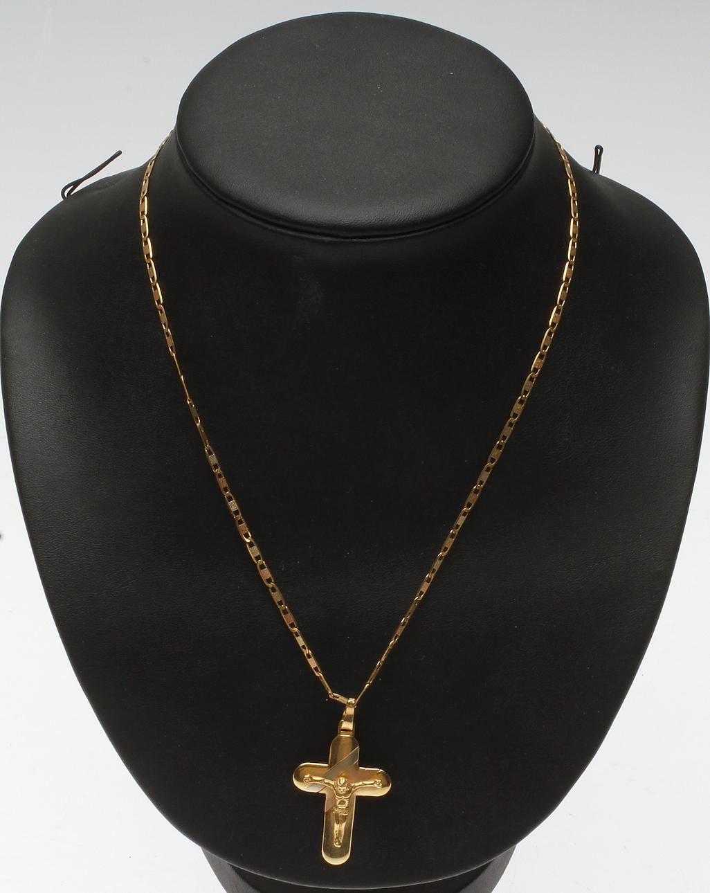 HALSKEDJA SAMT HÄNGE, 18k guld, vikt ca 11,2 gr.