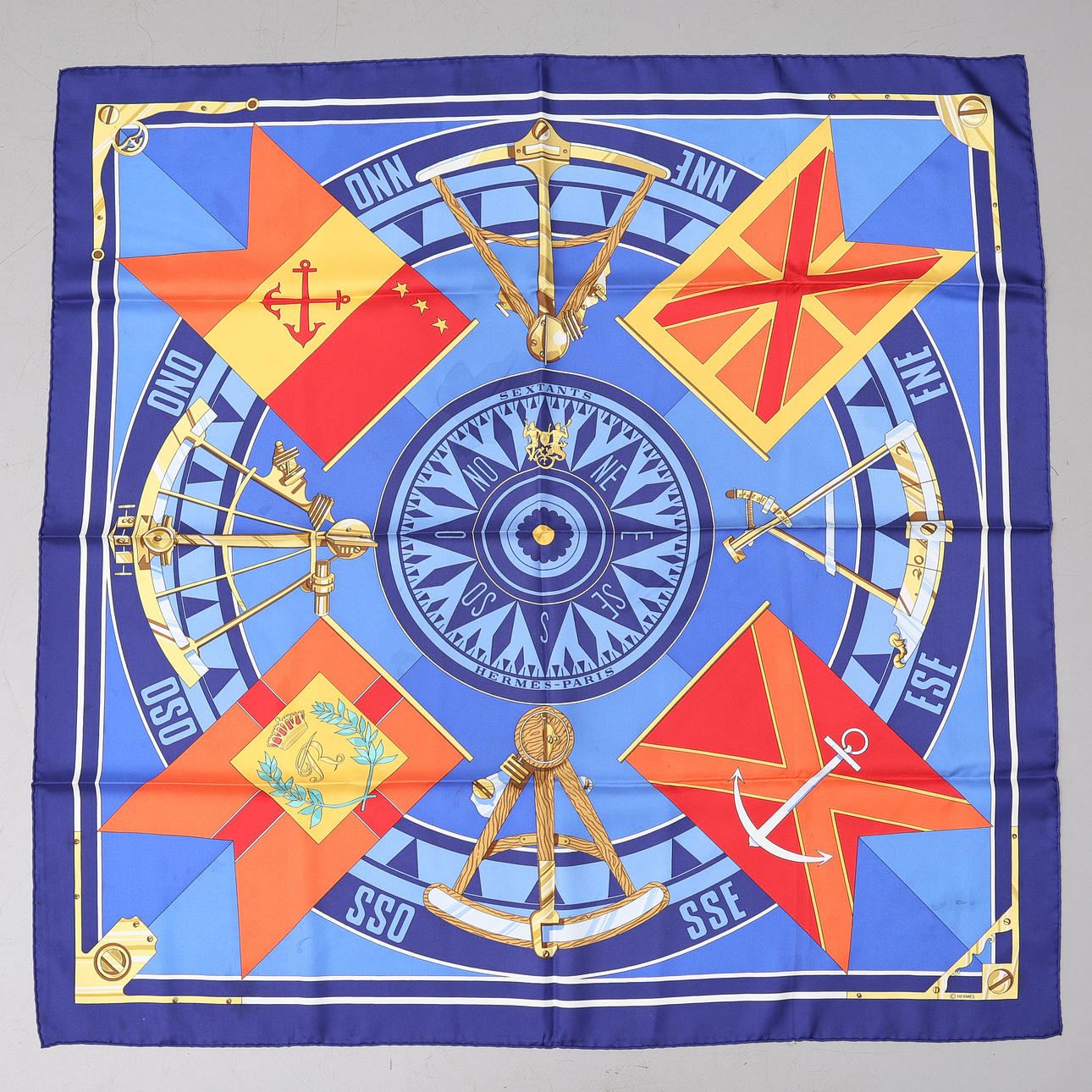 HUIVI, SEKSTANTIT, SILKKI, HERMÈS.