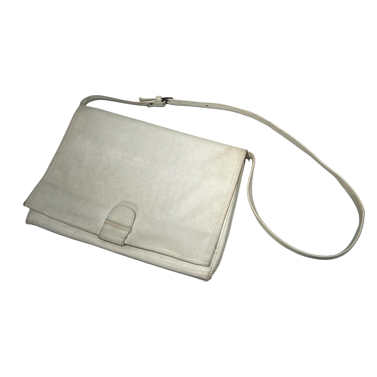 PIERO BELLI. Ivory leather bag.