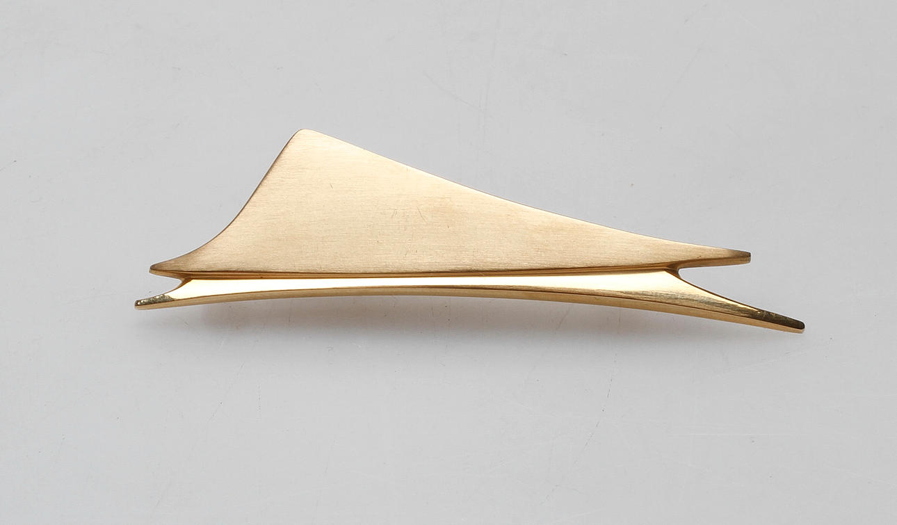 BROSCH, 14k guld, Poul Warmind, Danmark, nr 75, vikt ca 9,2 gram.