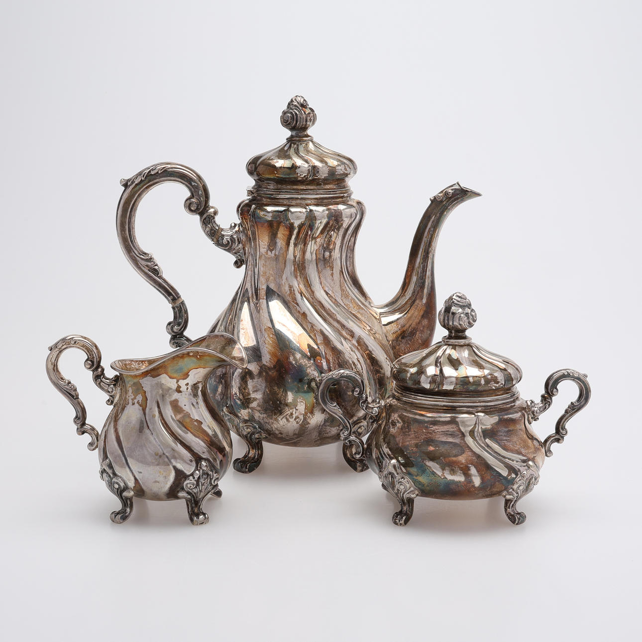 COFFEE SET, THREE PIECES, SILVER, TOTAL WEIGHT 1190 GRAMS.