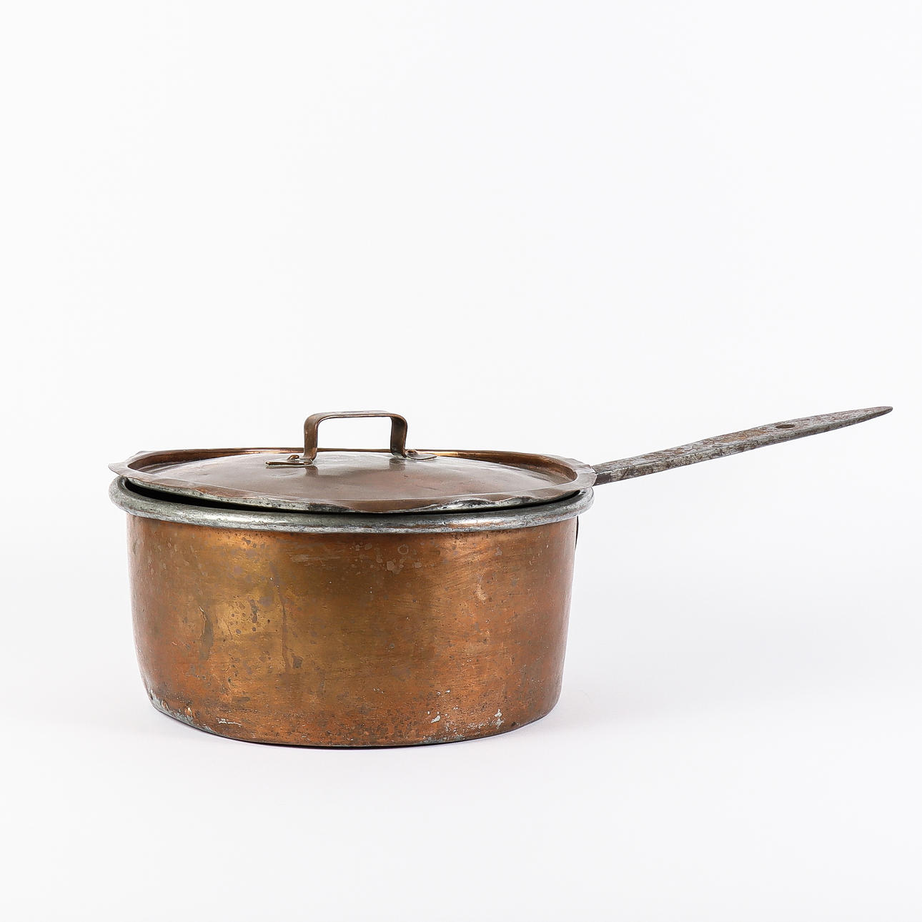 A 19th century copper pot.