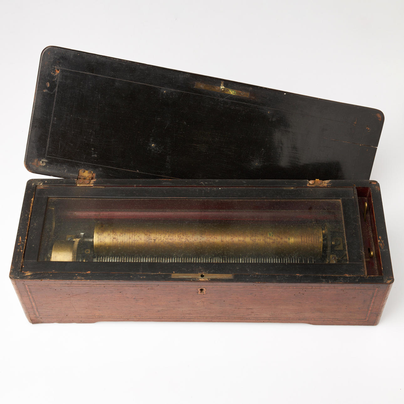 A 19th-century box in Riopalisander.