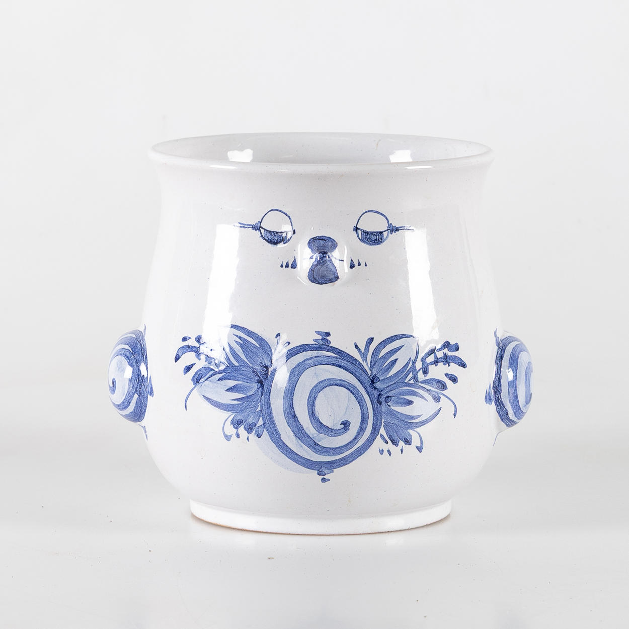 BJÖRN WIINBLAD. Outer lining, glazed ceramic.