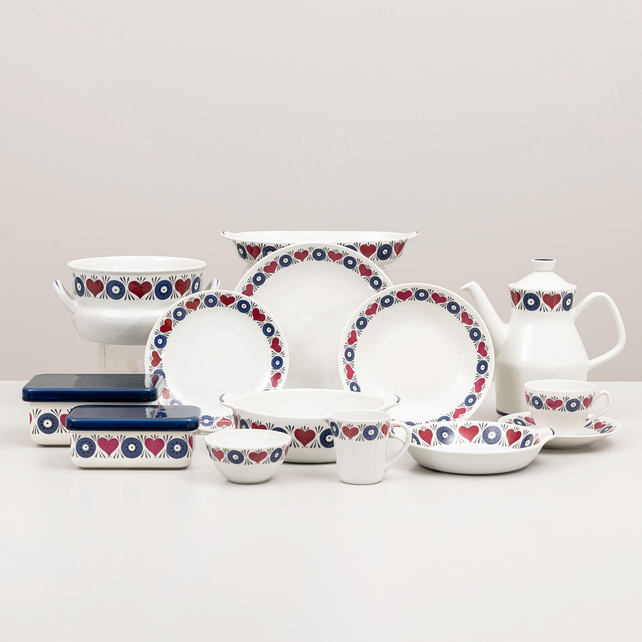 MARIANNE WESTMAN, a 54-piece tableware set, “Silja, “Rörstrand.