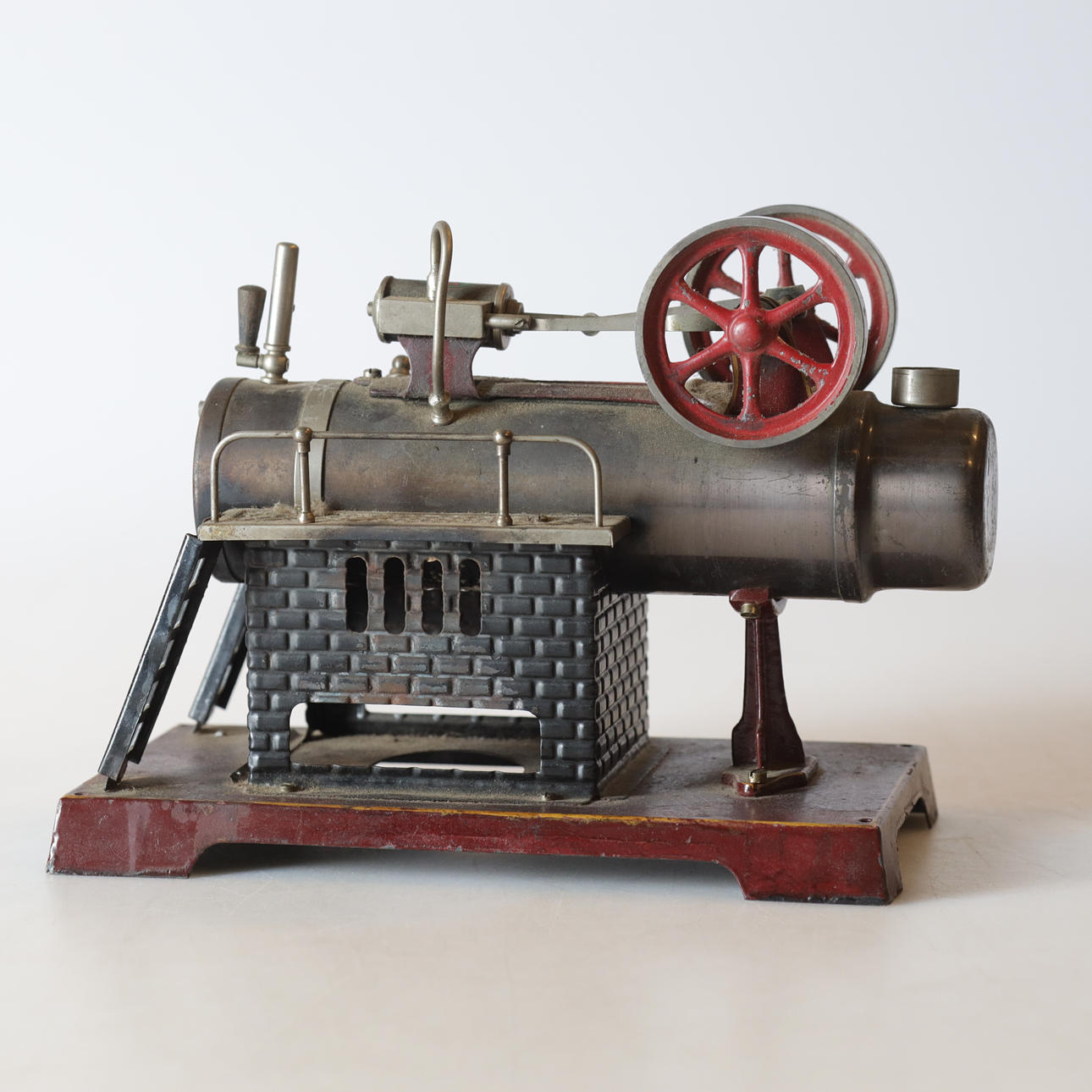 STEAM ENGINE, sheet metal, DC, Germany.