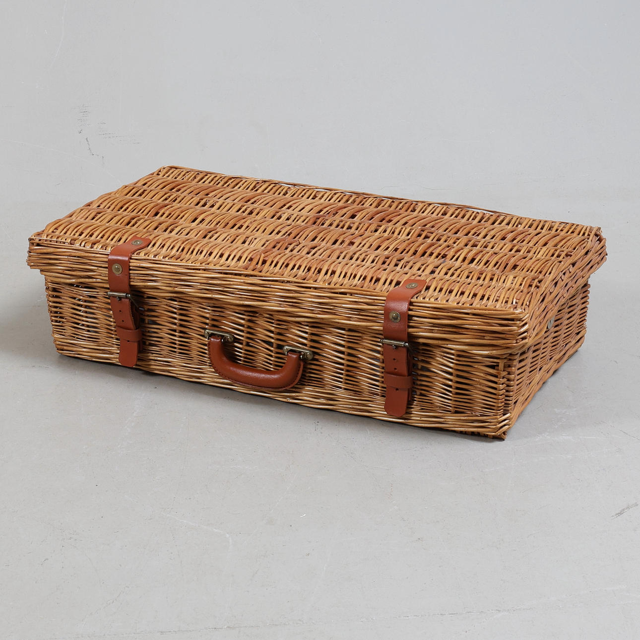 PICKNICKKORG, rotting, Optima, England, 1990-tal.