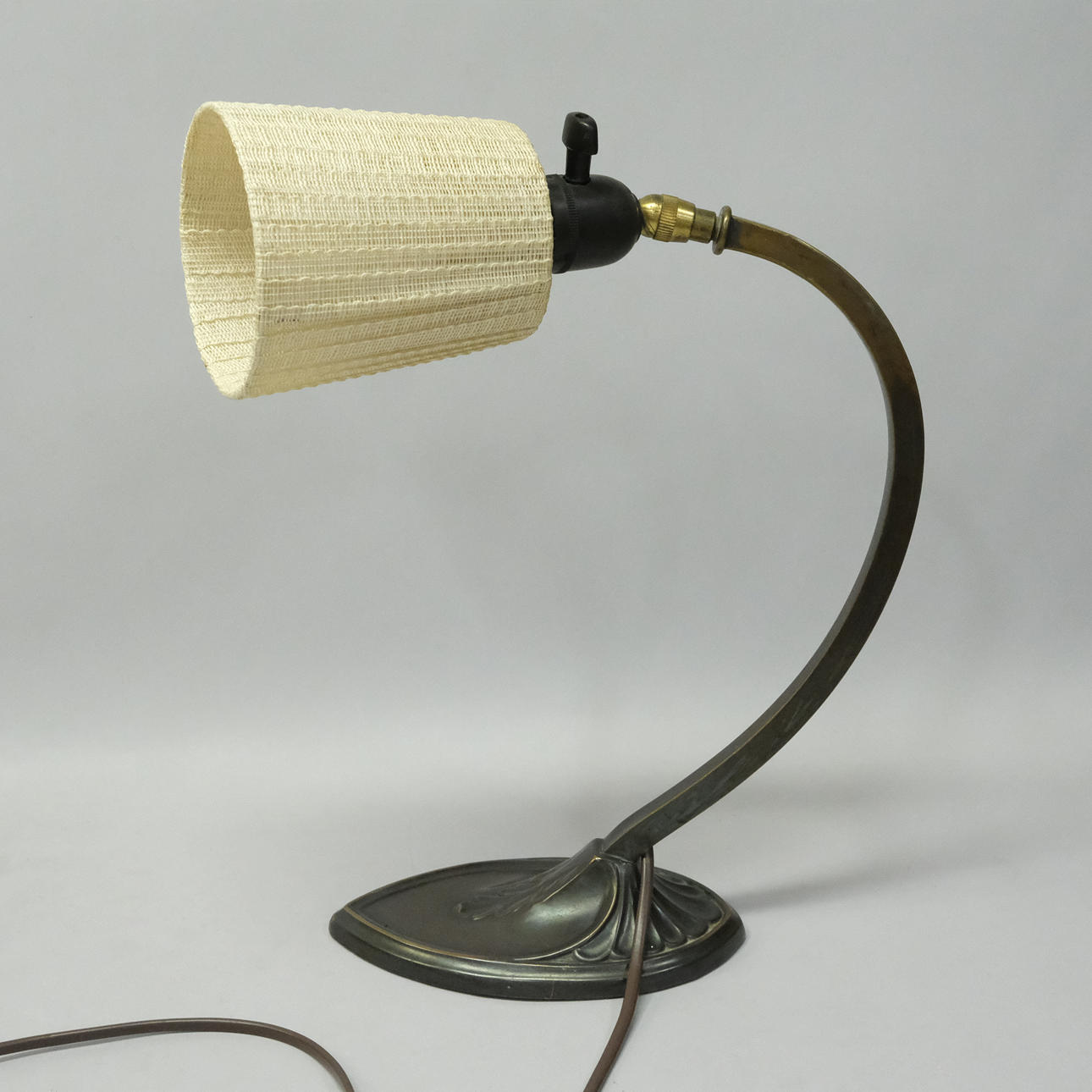 TABLE LAMP, ZENITH, 1920S.