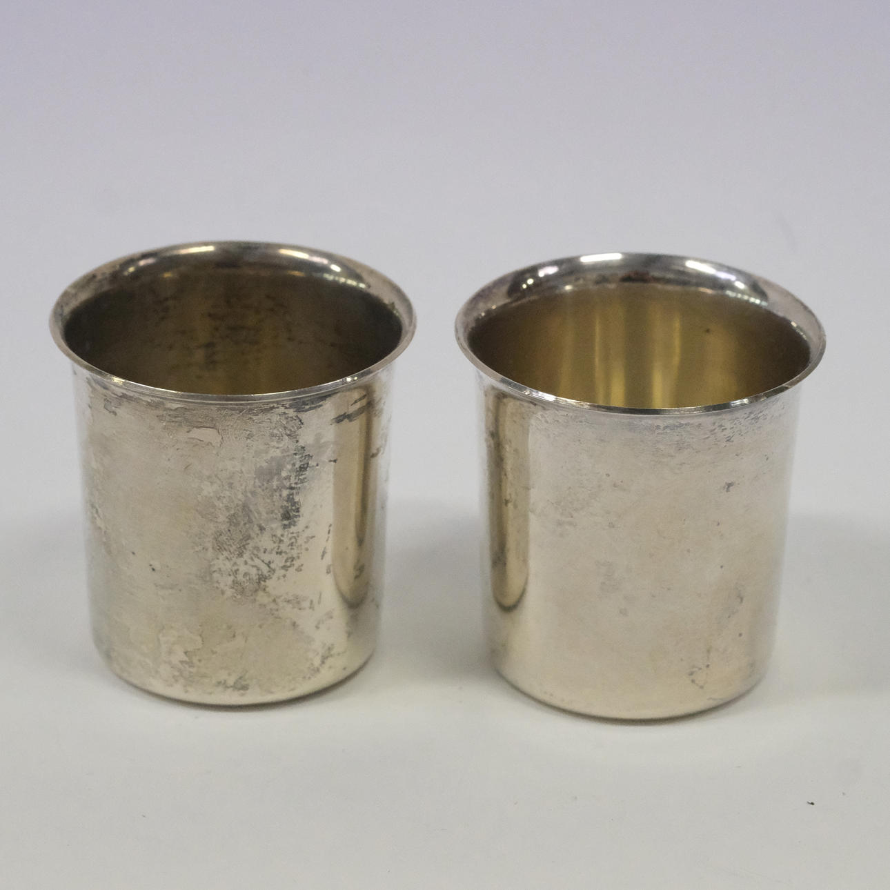 SOUP BEAKERS, TWO PIECES, BORGILA.