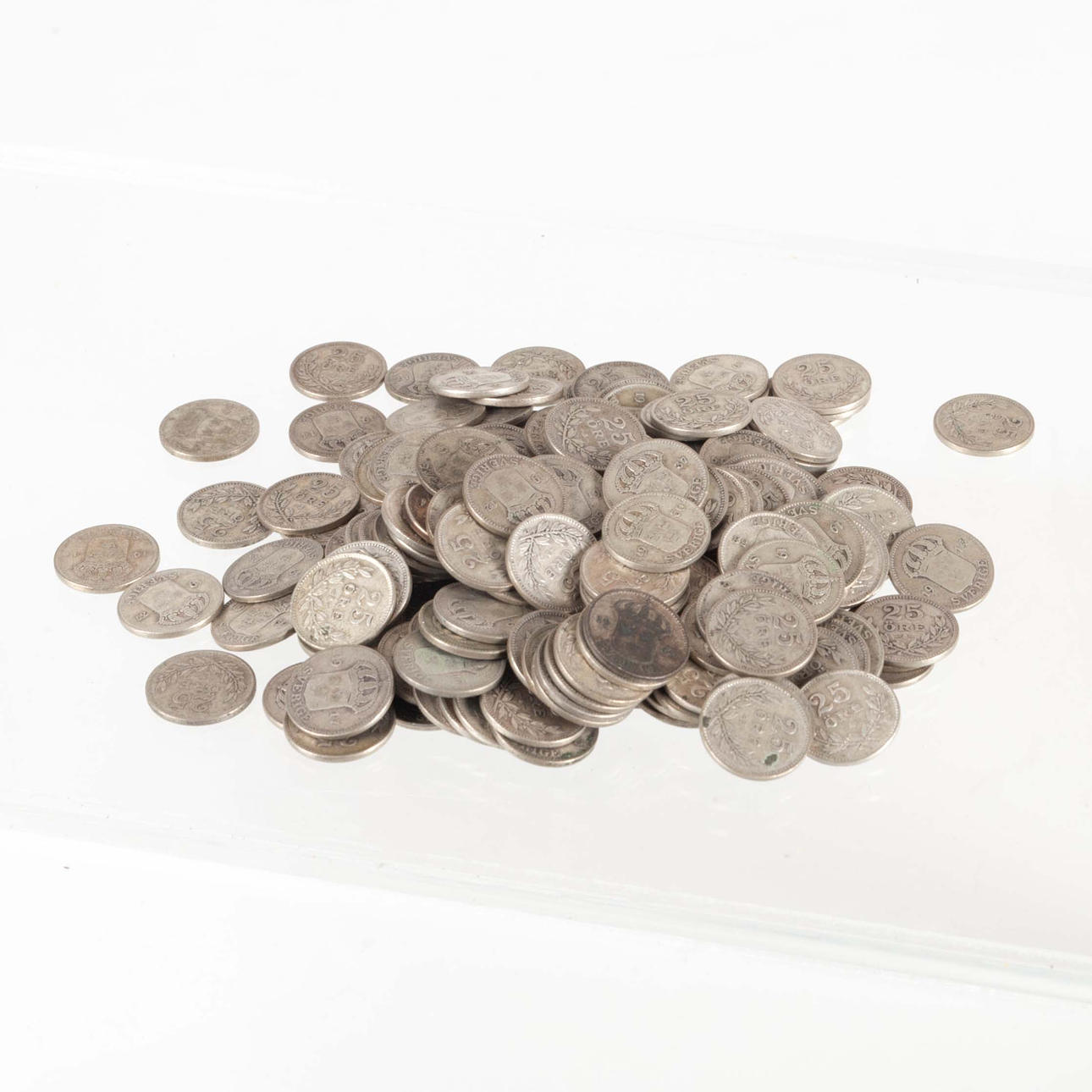 GUSTAV V 178 pcs 25 trout 60% silver.