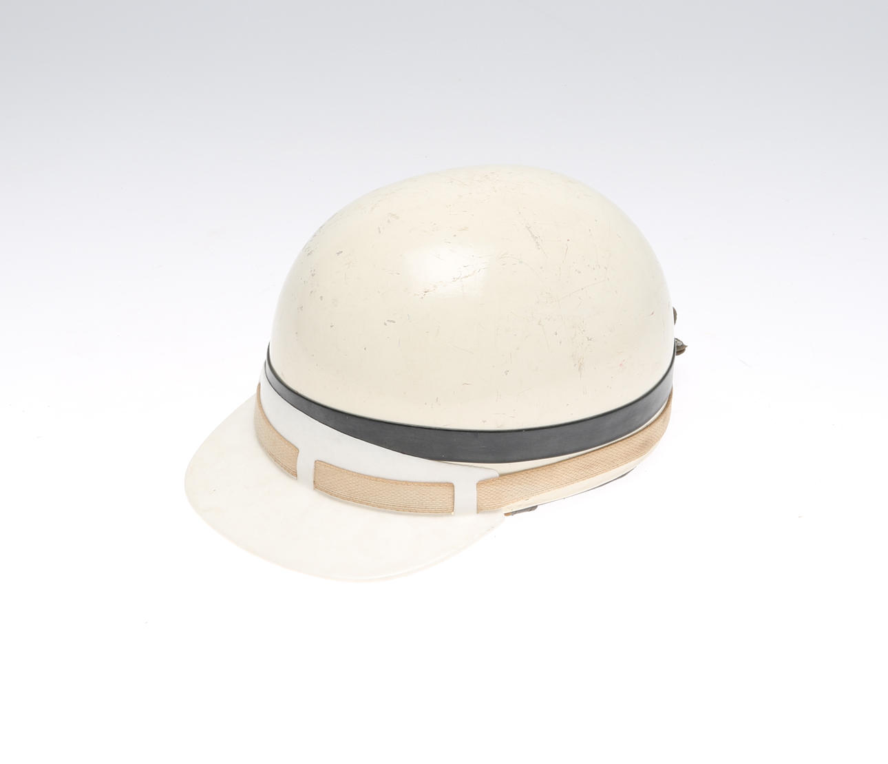 HJÄLM, 1900-talets mitt.