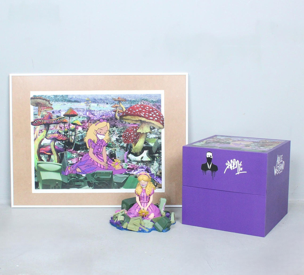 ABCNT X MIGHTY JAXX. ABCNT x Mighty Jaxx Alice in Wasteland (Acid Edition) - sculpture and graphics, 2020, signed and limited edition, Ed. 45/100.