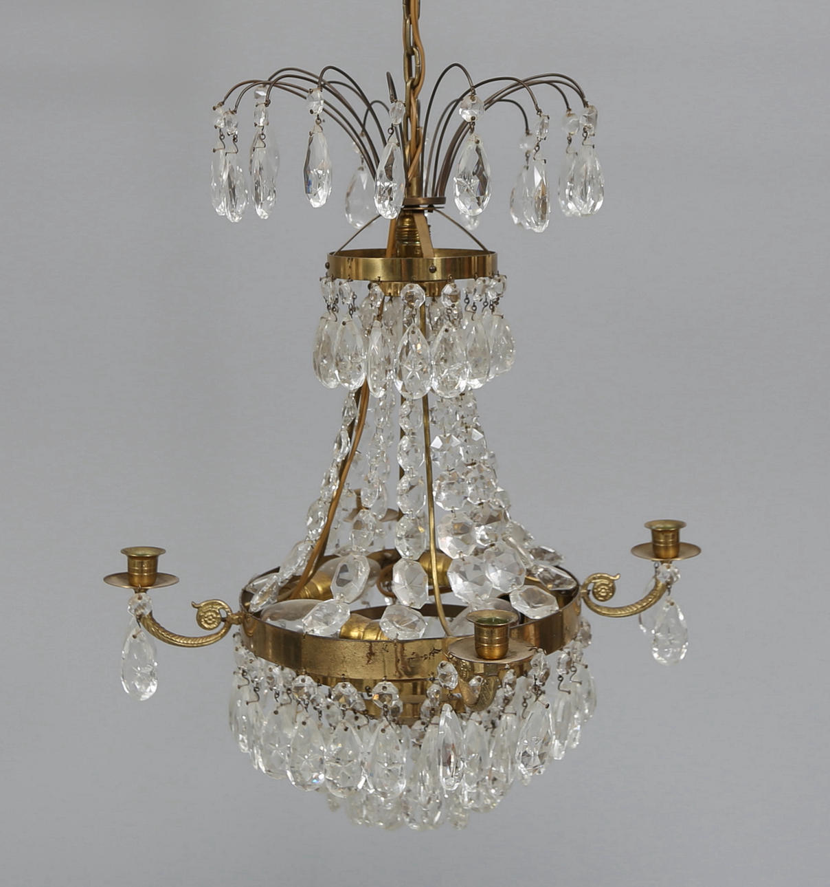 A 1900 century crystal chandelier.