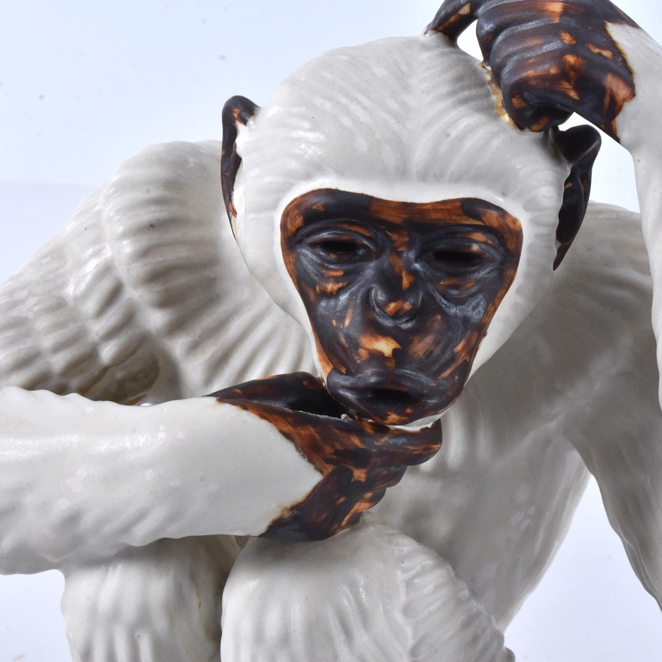 GUNNAR NYLUND. Figure, monkey Gibbon, stoneware chamotte, 1930s/40s.